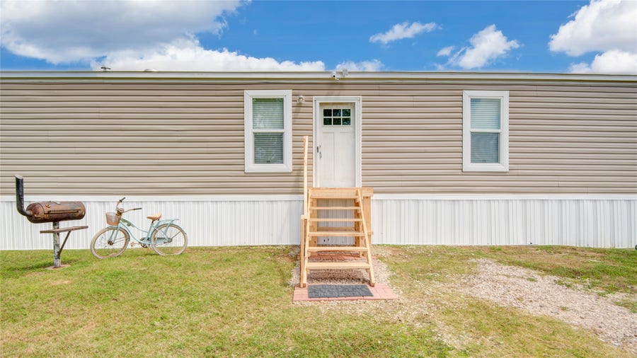 Property photo for 5366 West Belt, Brazoria, TX