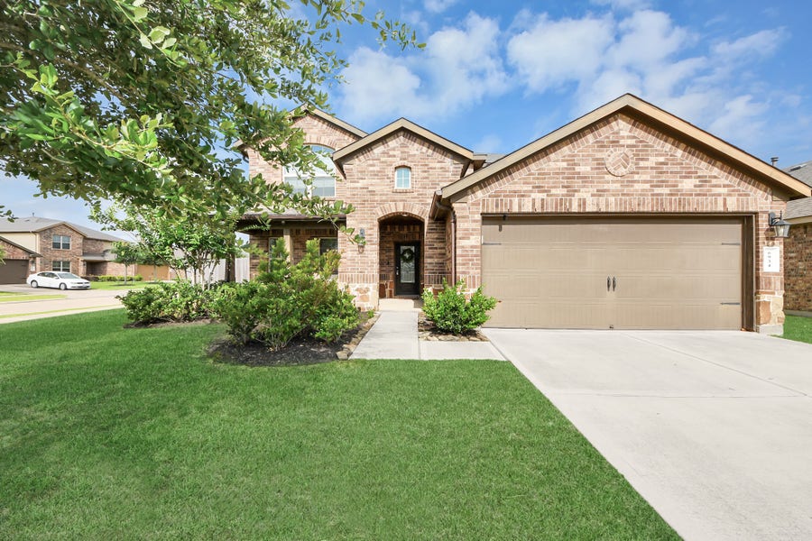 Property photo for 6934 Rosalina Landing Ln, Richmond, TX