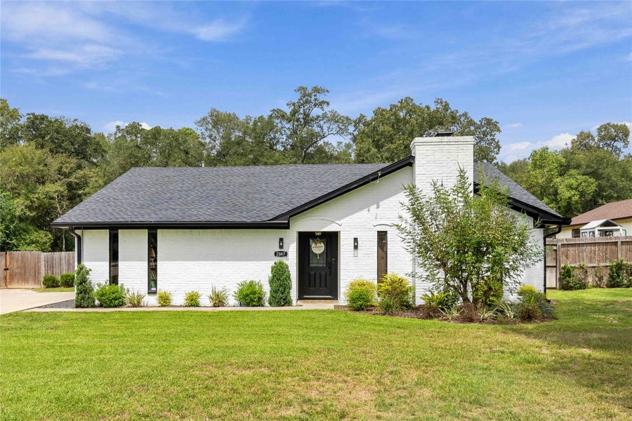 Property photo for 2847 Avenue M Extension, Conroe, TX