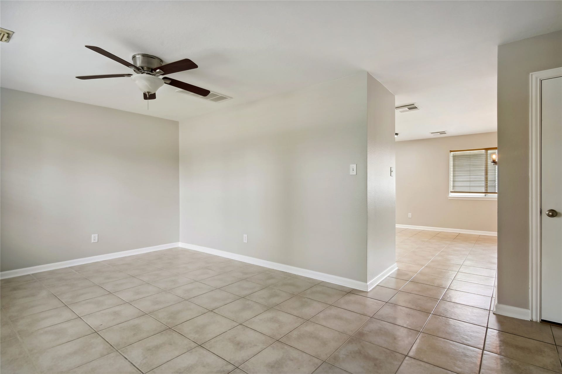 6103 Elton Knolls Street, Katy, TX 77449 6103 Elton Knolls Street, Katy, TX 77449