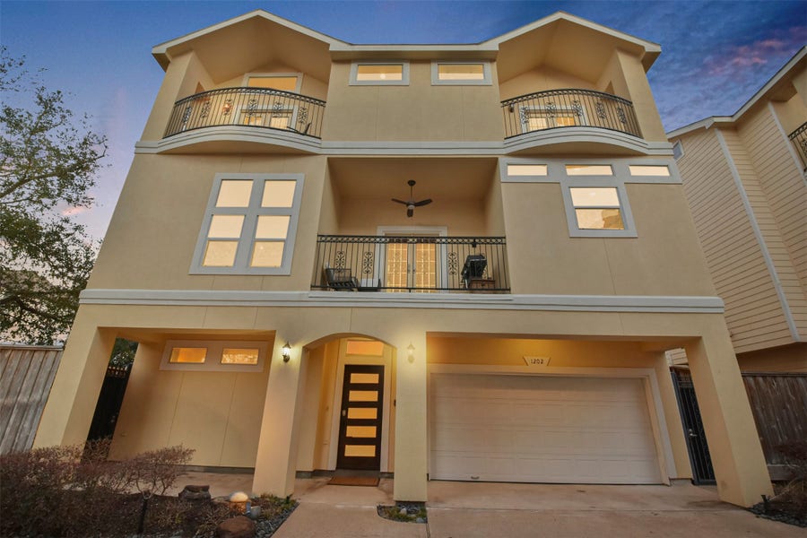 Property photo for 1202 W 25th Street, Houston, TX