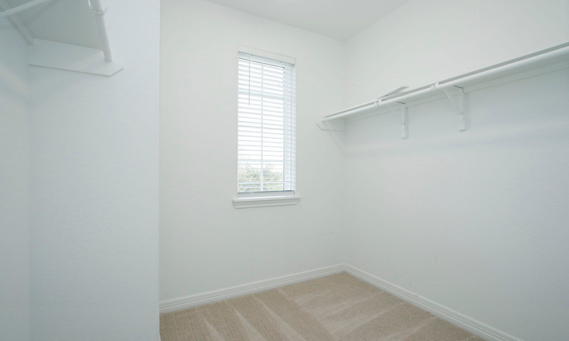 9447 Towne Lake Parkway, Cypress, TX 77433 large walk-in closet