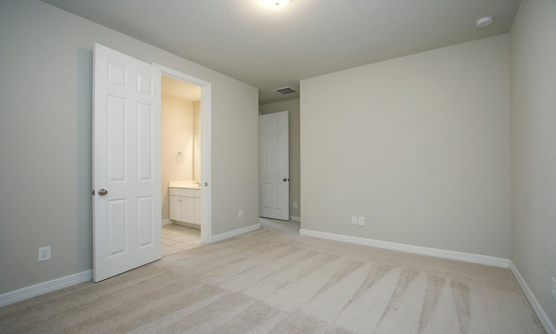 9447 Towne Lake Parkway, Cypress, TX 77433 9447 Towne Lake Parkway, Cypress, TX 77433