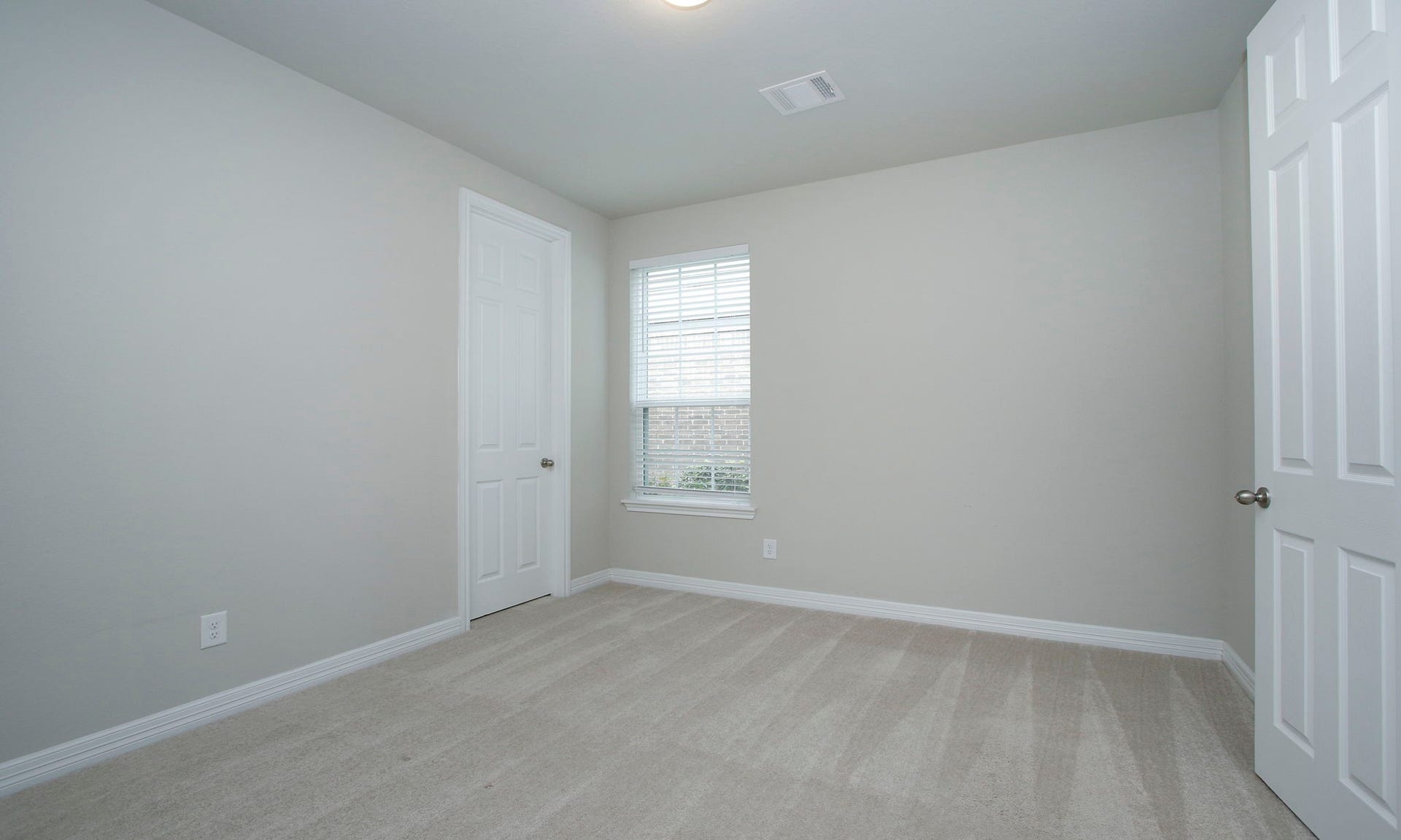 9447 Towne Lake Parkway, Cypress, TX 77433 9447 Towne Lake Parkway, Cypress, TX 77433