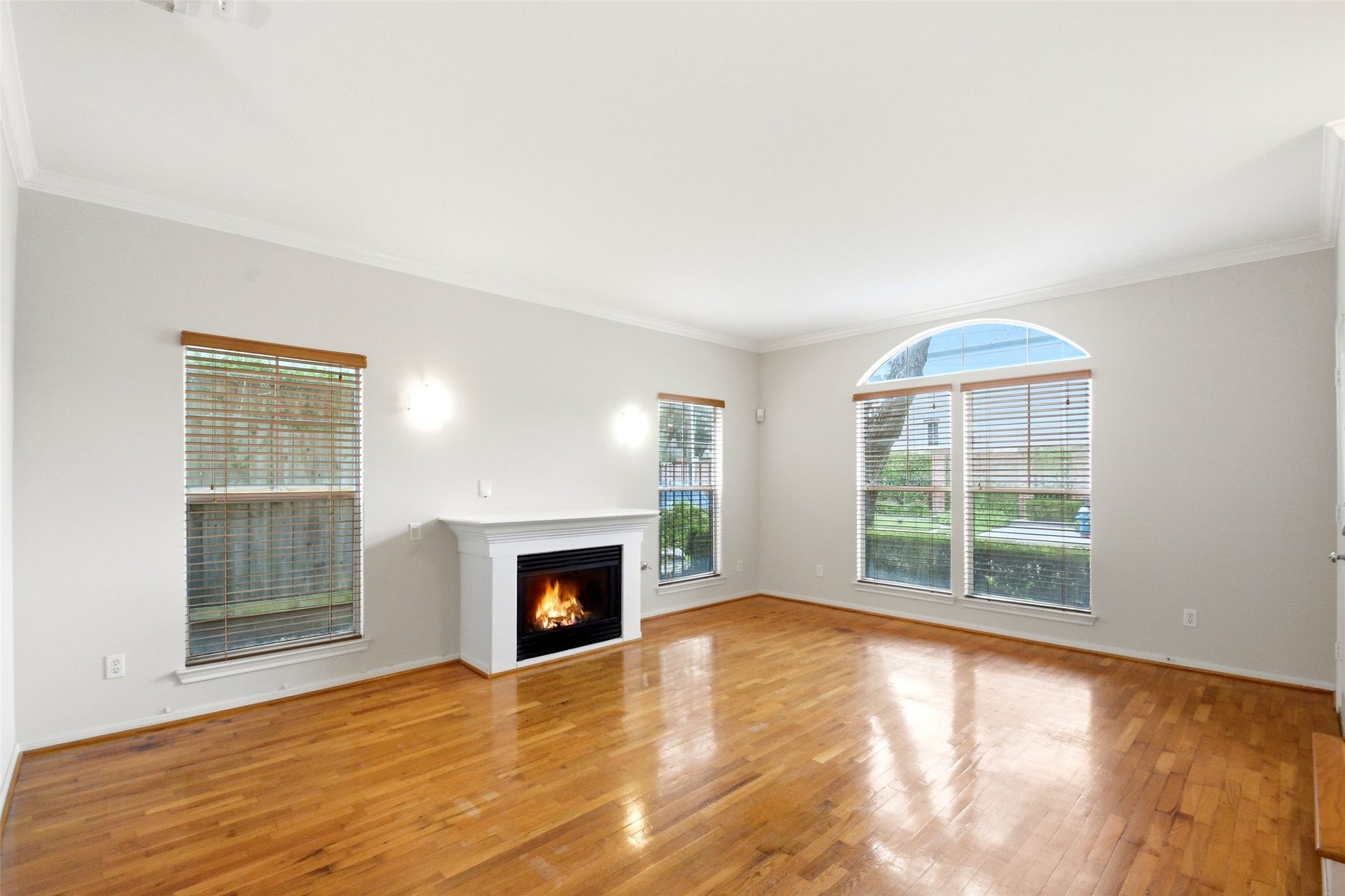 2409 North Boulevard, #B, Houston, TX 77098 2409 North Boulevard, #B, Houston, TX 77098