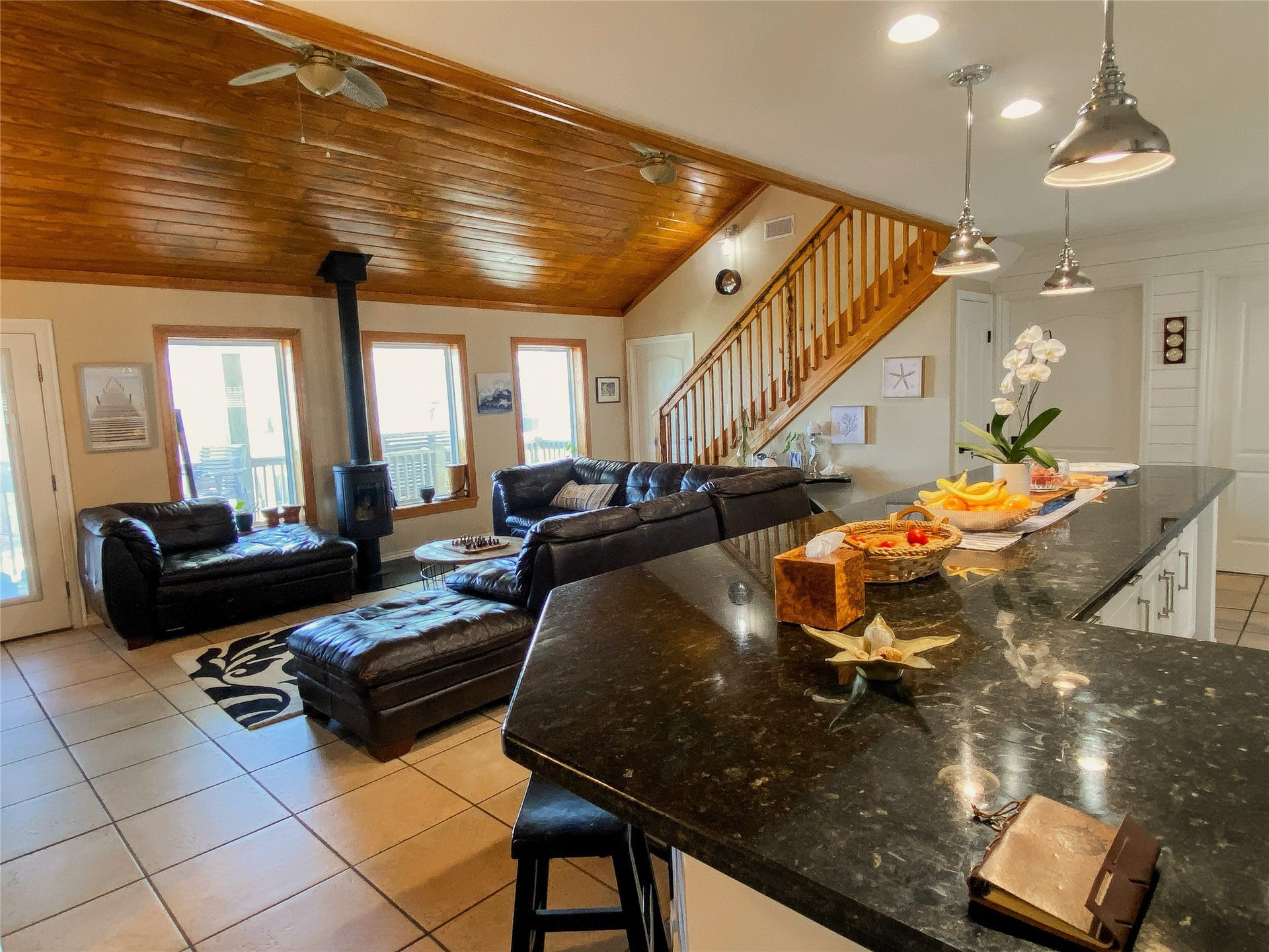 903 S Cove, Crystal Beach, TX 77650