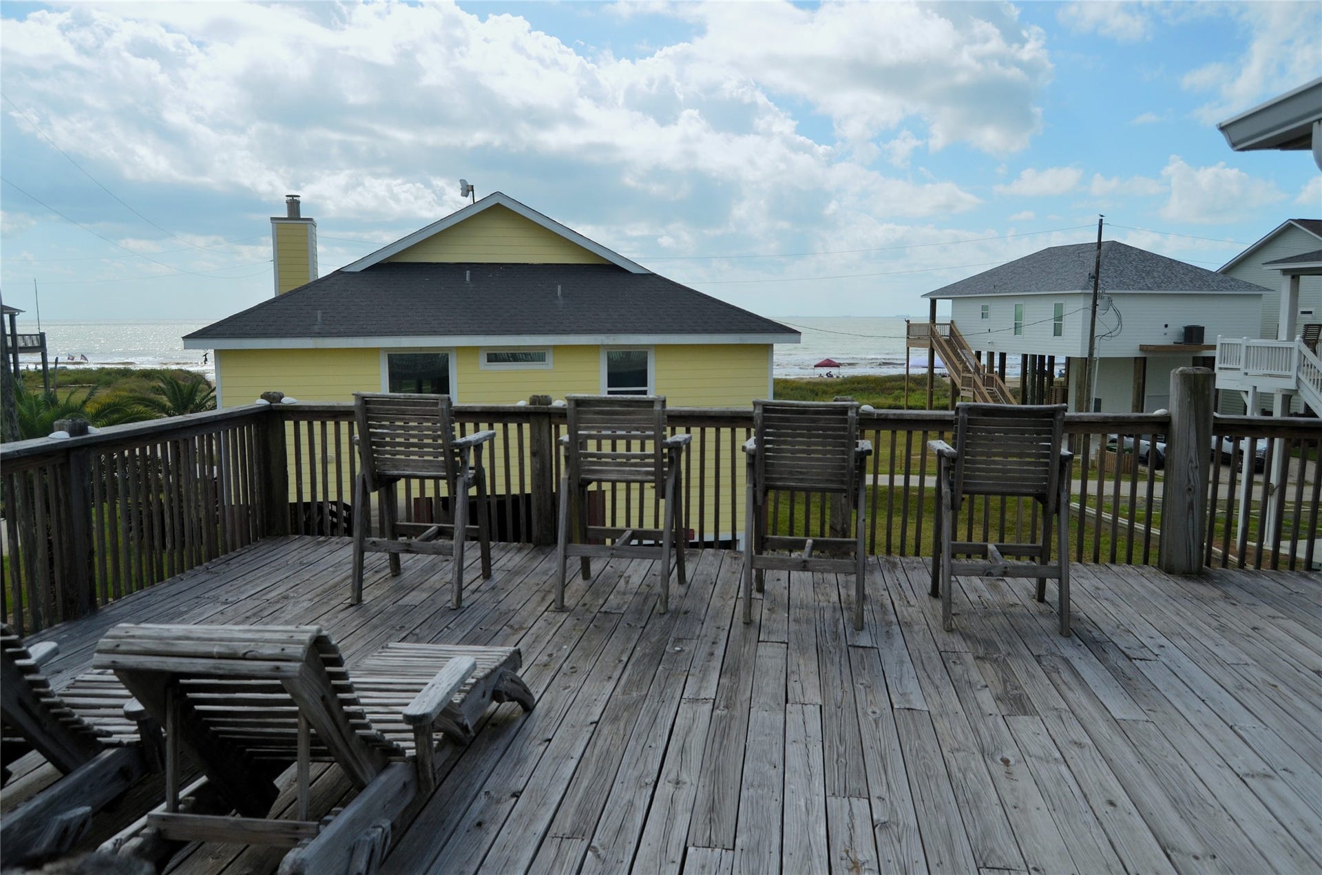 903 S Cove, Crystal Beach, TX 77650