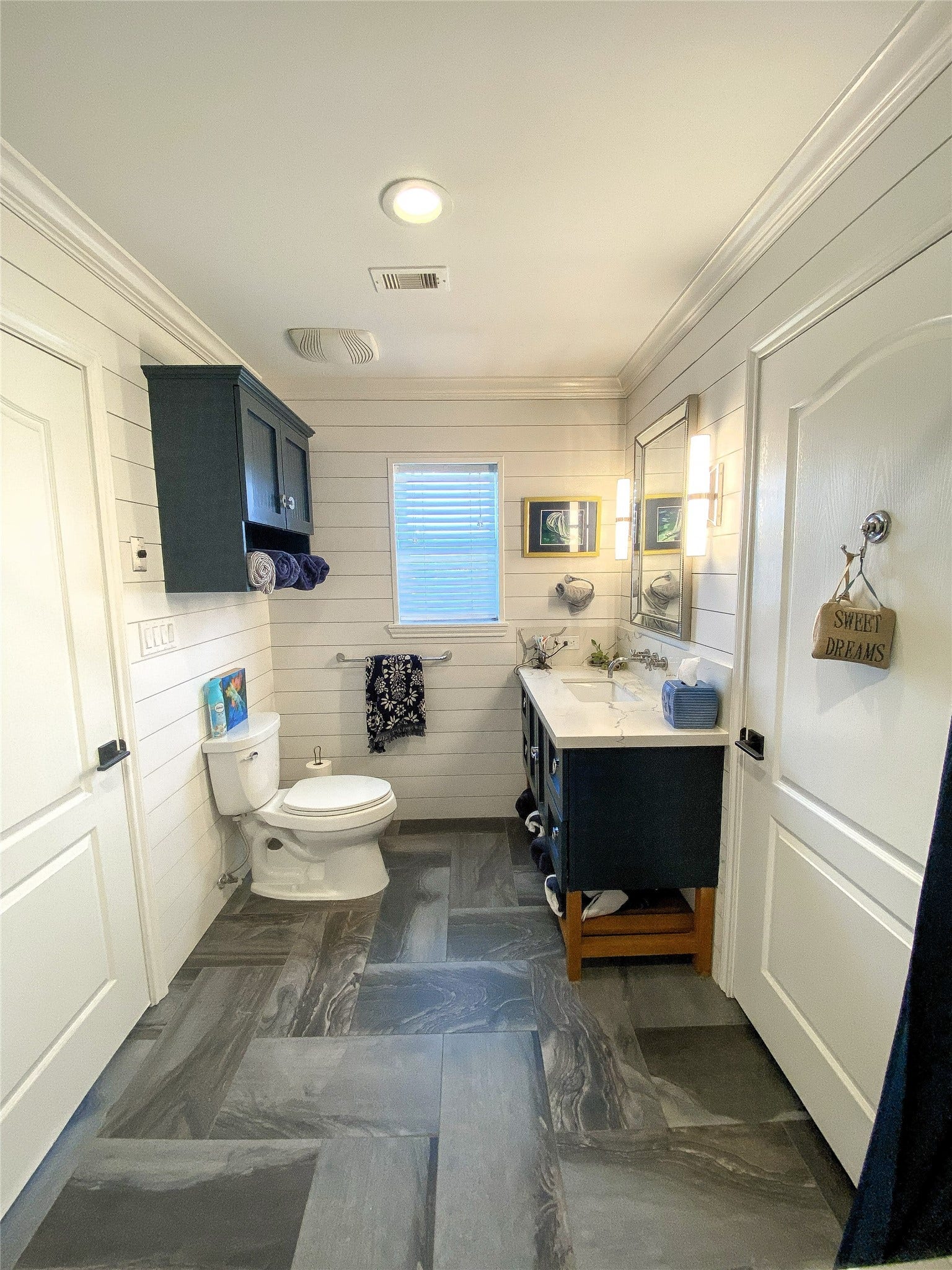 903 S Cove, Crystal Beach, TX 77650
