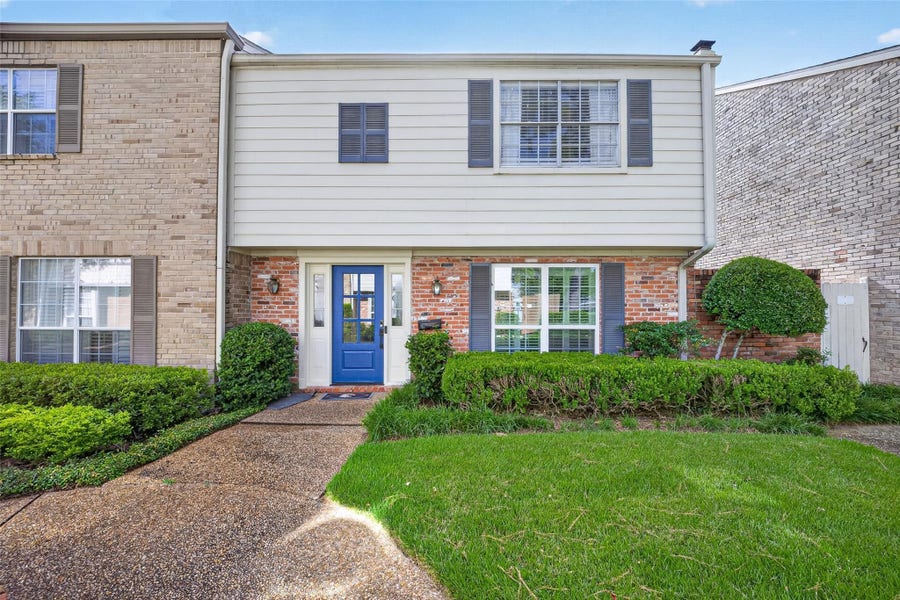 Property photo for 12618 Huntingwick Drive, #100, Houston, TX