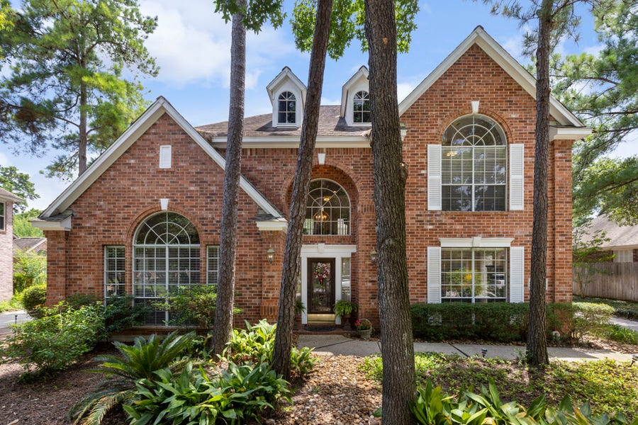 Property photo for 63 Driftoak Circle, The Woodlands, TX