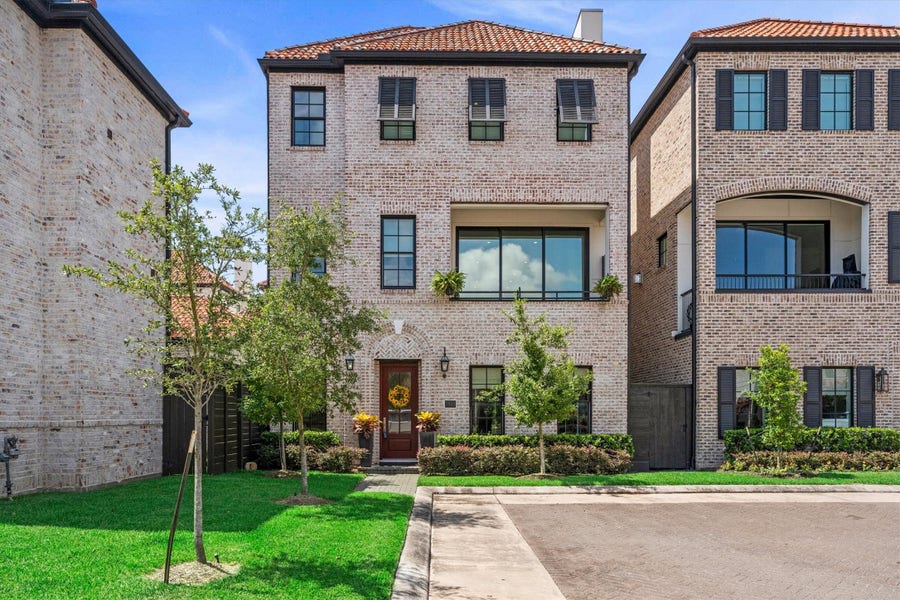 Property photo for 7535 Ciano Lane, Houston, TX