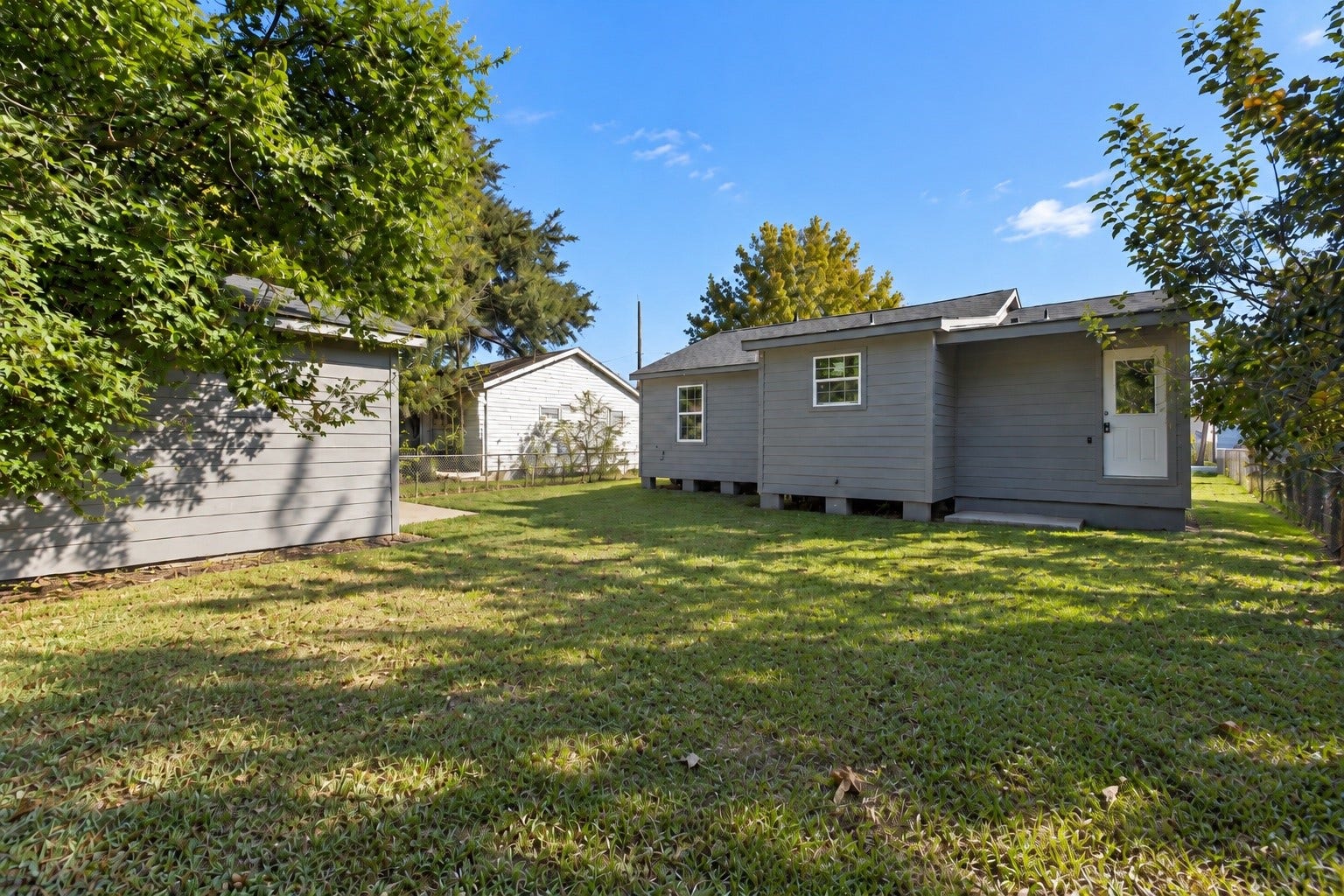 6715 Texarkana Street, Houston, TX 77020 6715 Texarkana Street, Houston, TX 77020