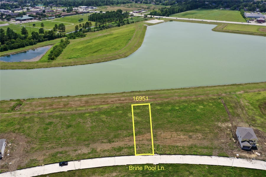 Property photo for 16951 Brine Pool Lane, Crosby, TX