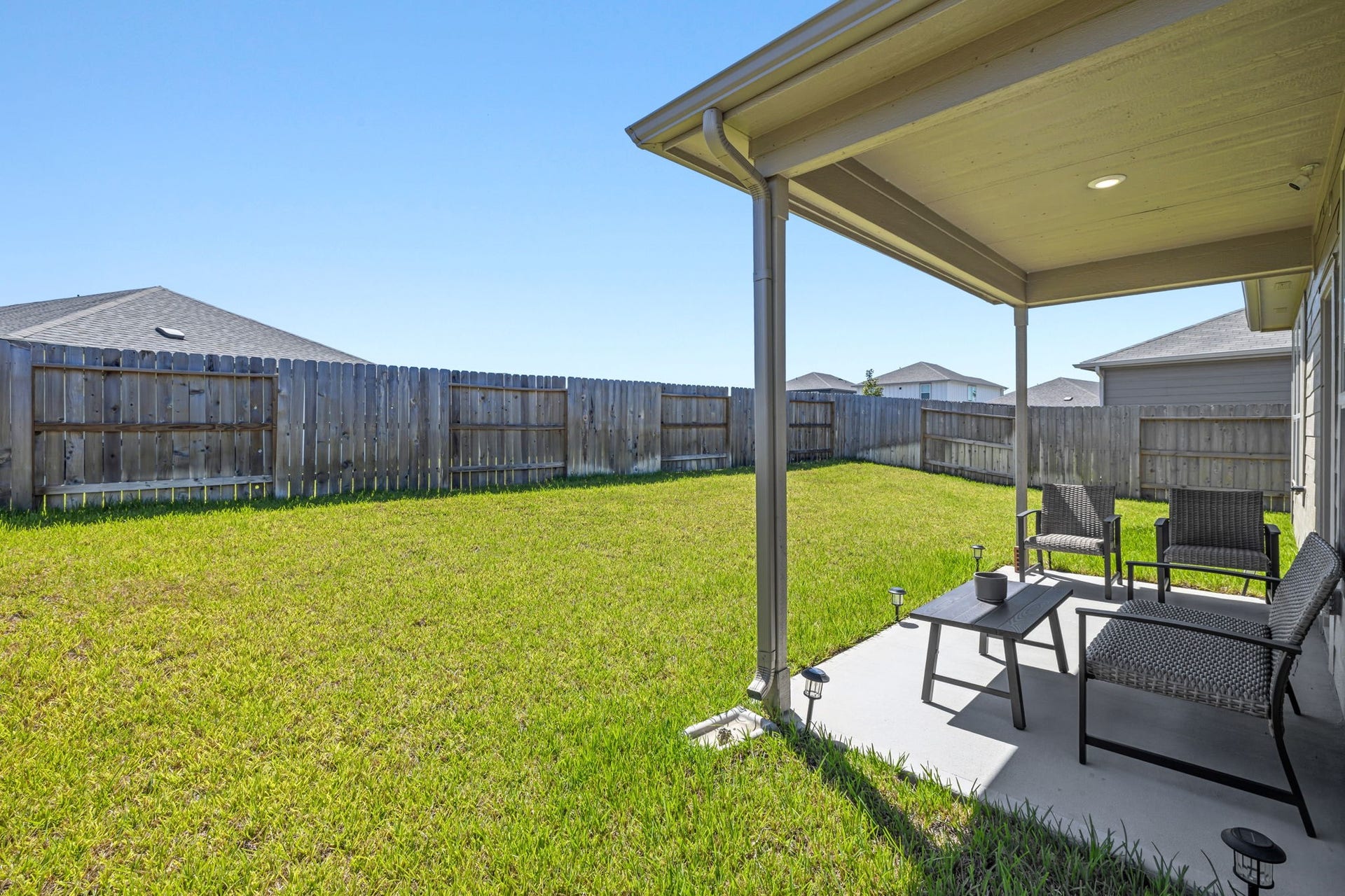 15222 Canyon Rapids Road, Conroe, TX 77302 COVERED PATIO
