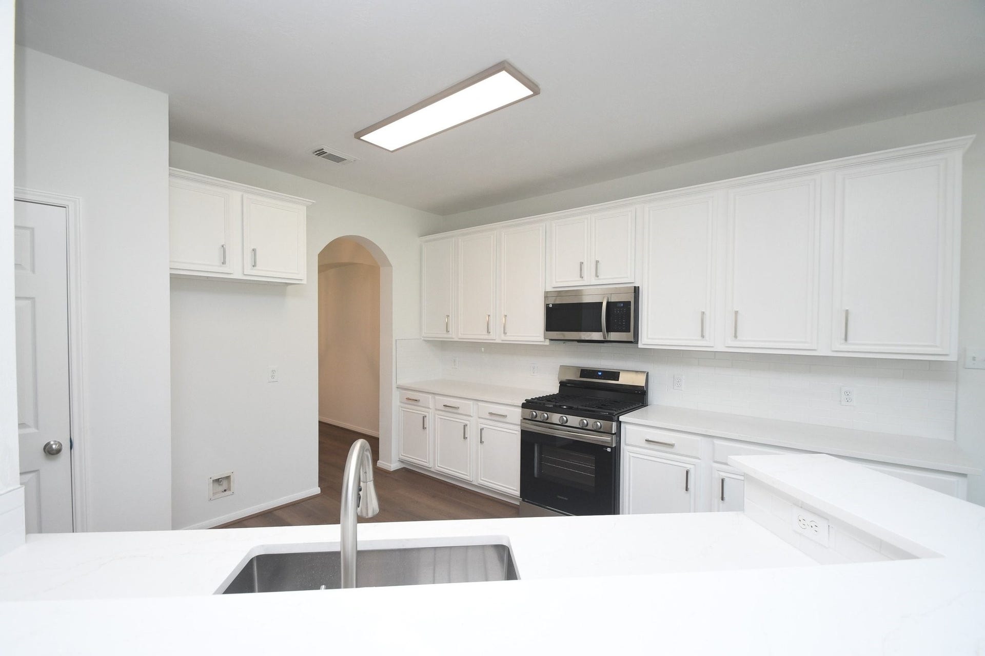 9111 Morningstar Drive, Sugar Land, TX 77479 9111 Morningstar Drive, Sugar Land, TX 77479