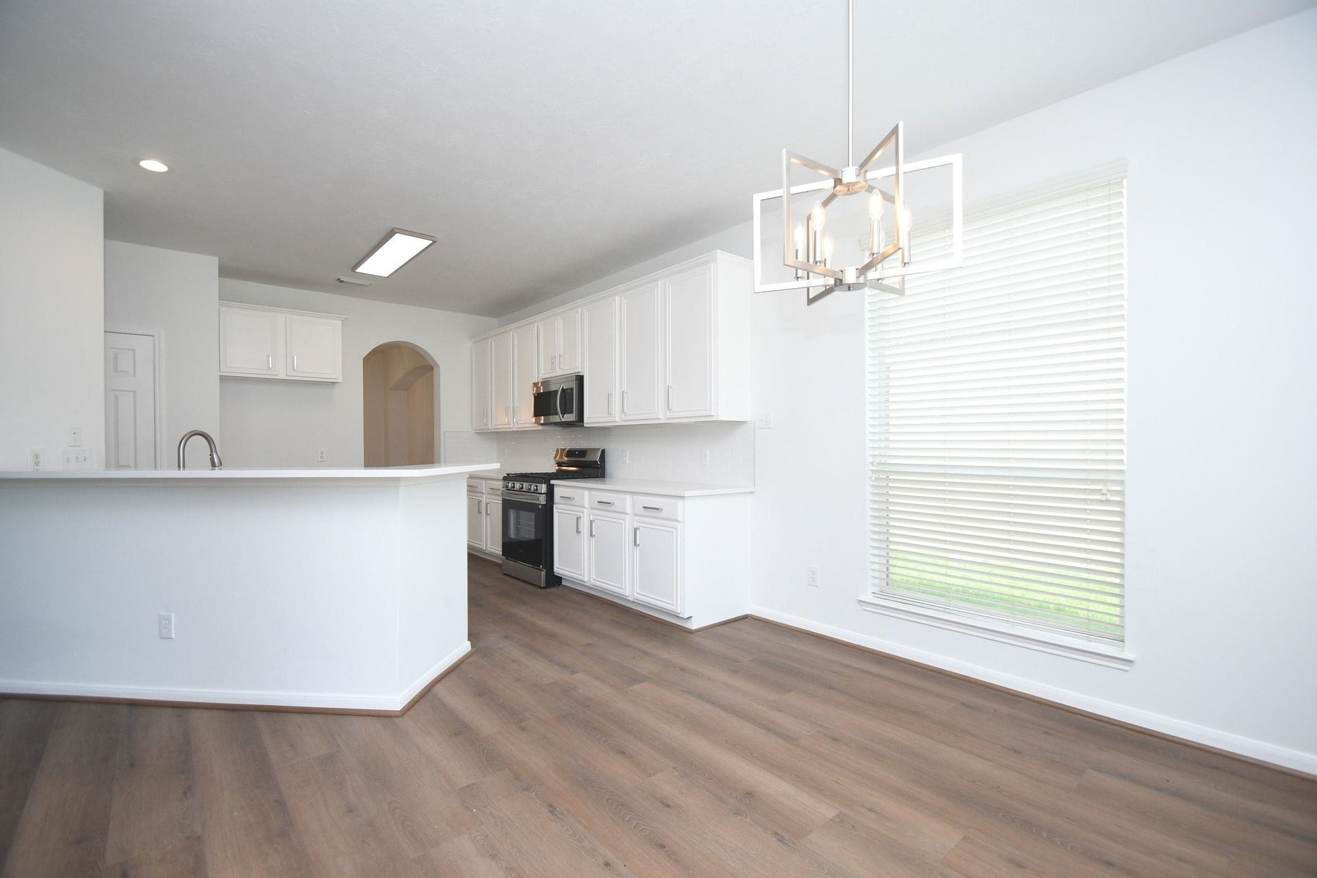 9111 Morningstar Drive, Sugar Land, TX 77479 9111 Morningstar Drive, Sugar Land, TX 77479