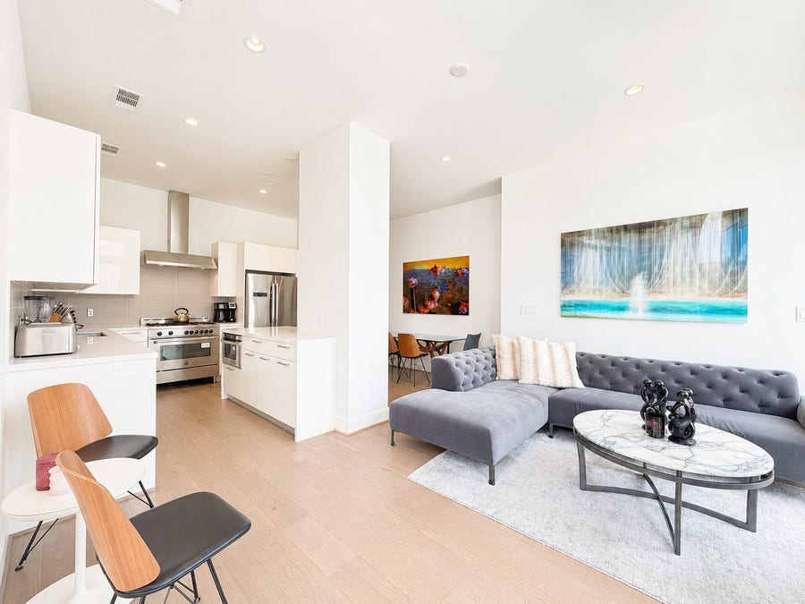 Property photo for 1211 Caroline Street, #1608, Houston, TX