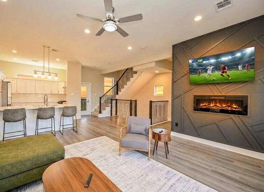 Property photo for 4748 Mallow Street E, Houston, TX