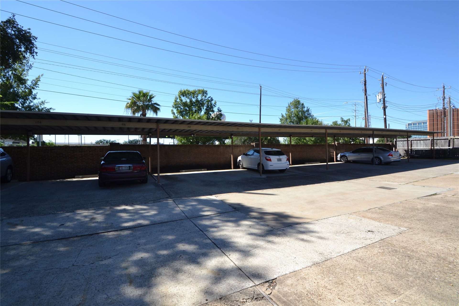 2626 NORTH BOULEVARD, #26, Houston, TX 77098 2626 NORTH BOULEVARD, #26, Houston, TX 77098