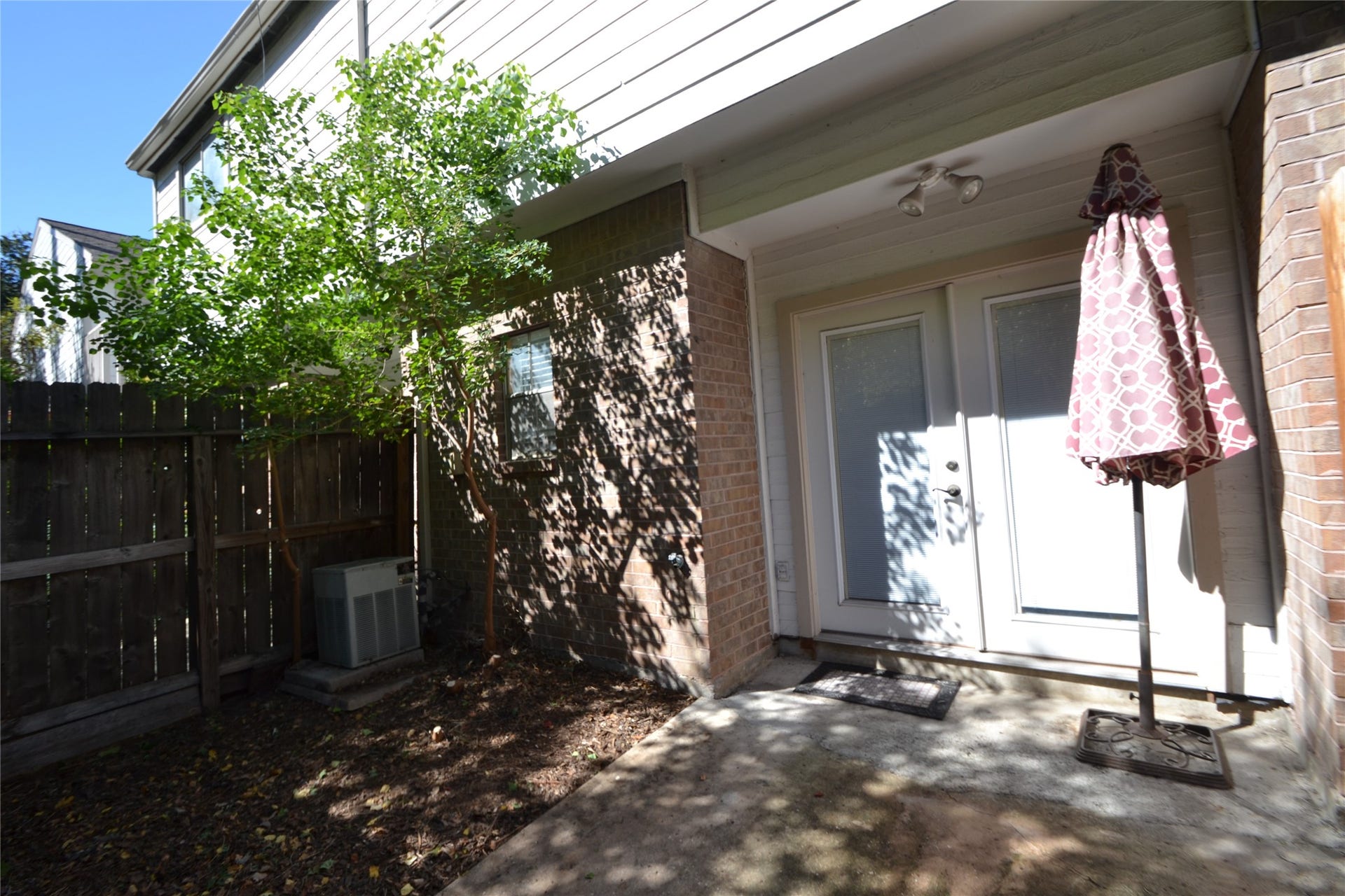 2626 NORTH BOULEVARD, #26, Houston, TX 77098 2626 NORTH BOULEVARD, #26, Houston, TX 77098