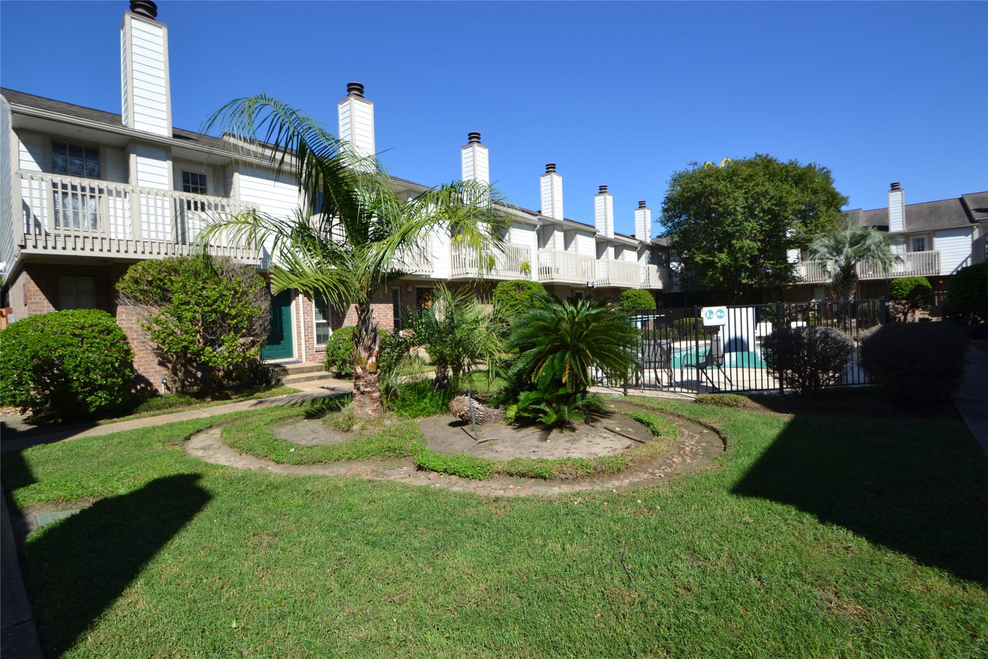 2626 NORTH BOULEVARD, #26, Houston, TX 77098 2626 NORTH BOULEVARD, #26, Houston, TX 77098