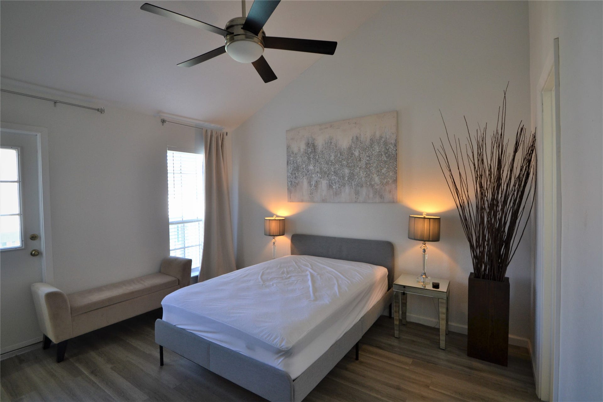 2626 NORTH BOULEVARD, #26, Houston, TX 77098 2626 NORTH BOULEVARD, #26, Houston, TX 77098