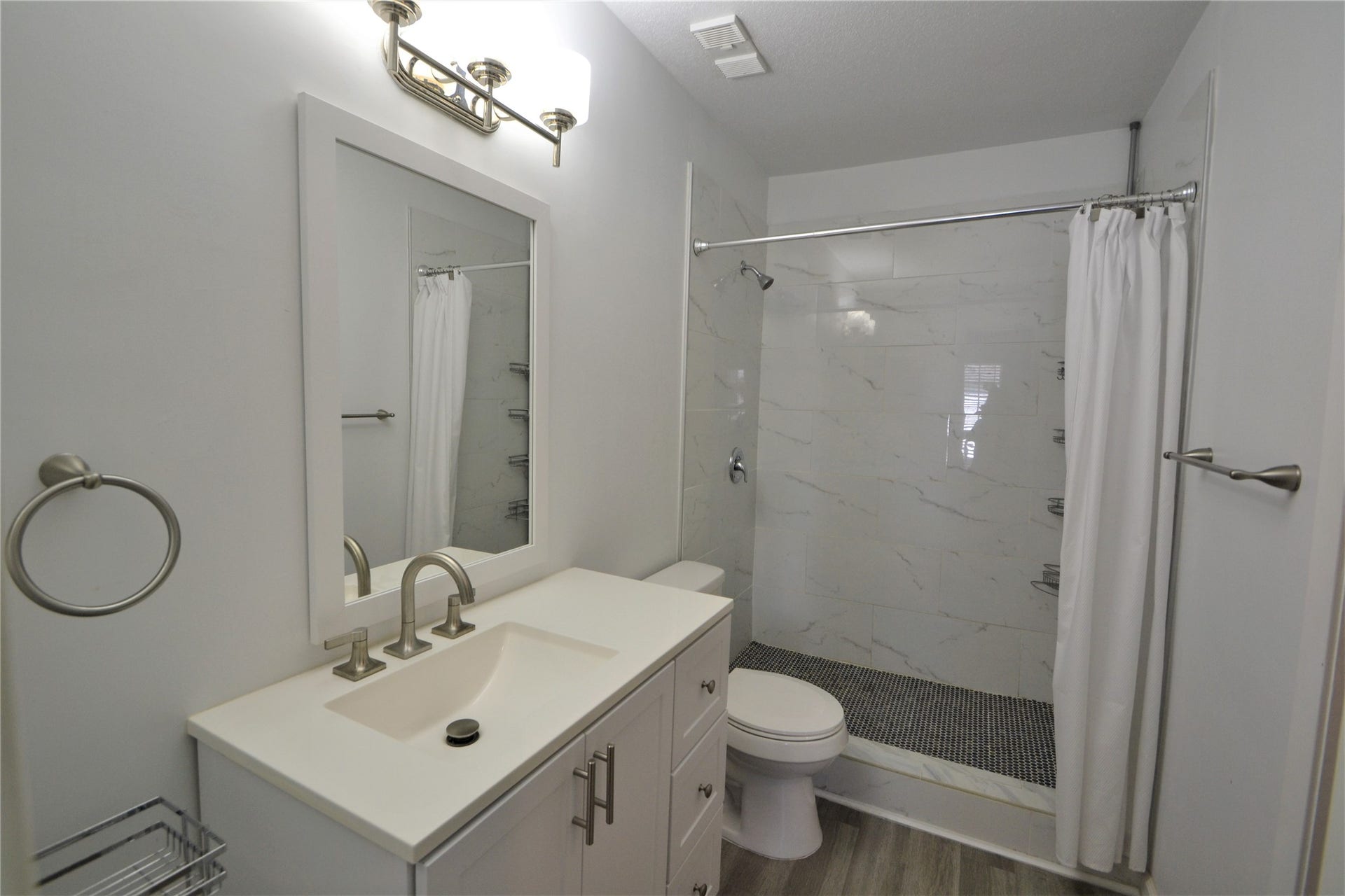2626 NORTH BOULEVARD, #26, Houston, TX 77098 2626 NORTH BOULEVARD, #26, Houston, TX 77098