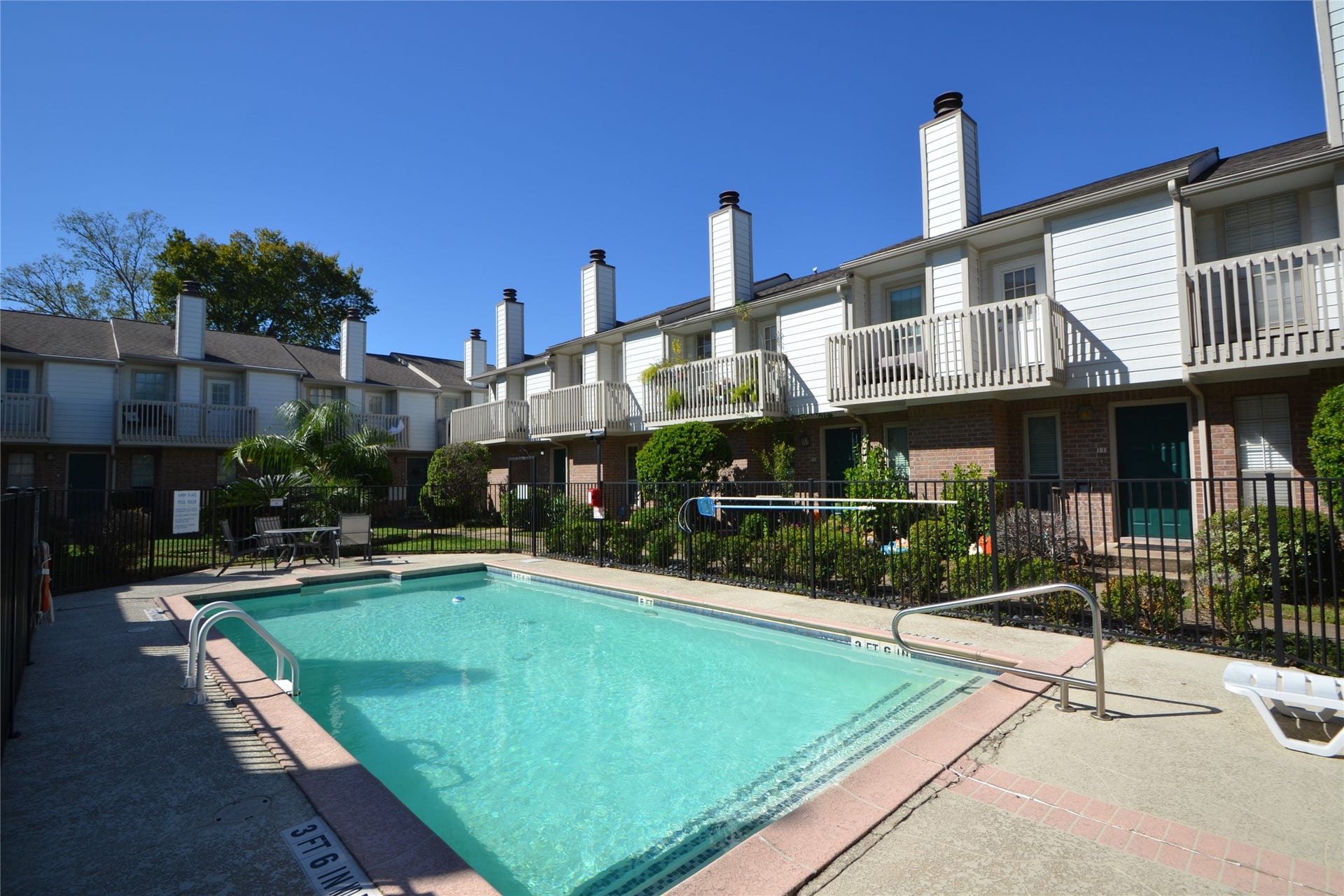 2626 NORTH BOULEVARD, #26, Houston, TX 77098 2626 NORTH BOULEVARD, #26, Houston, TX 77098