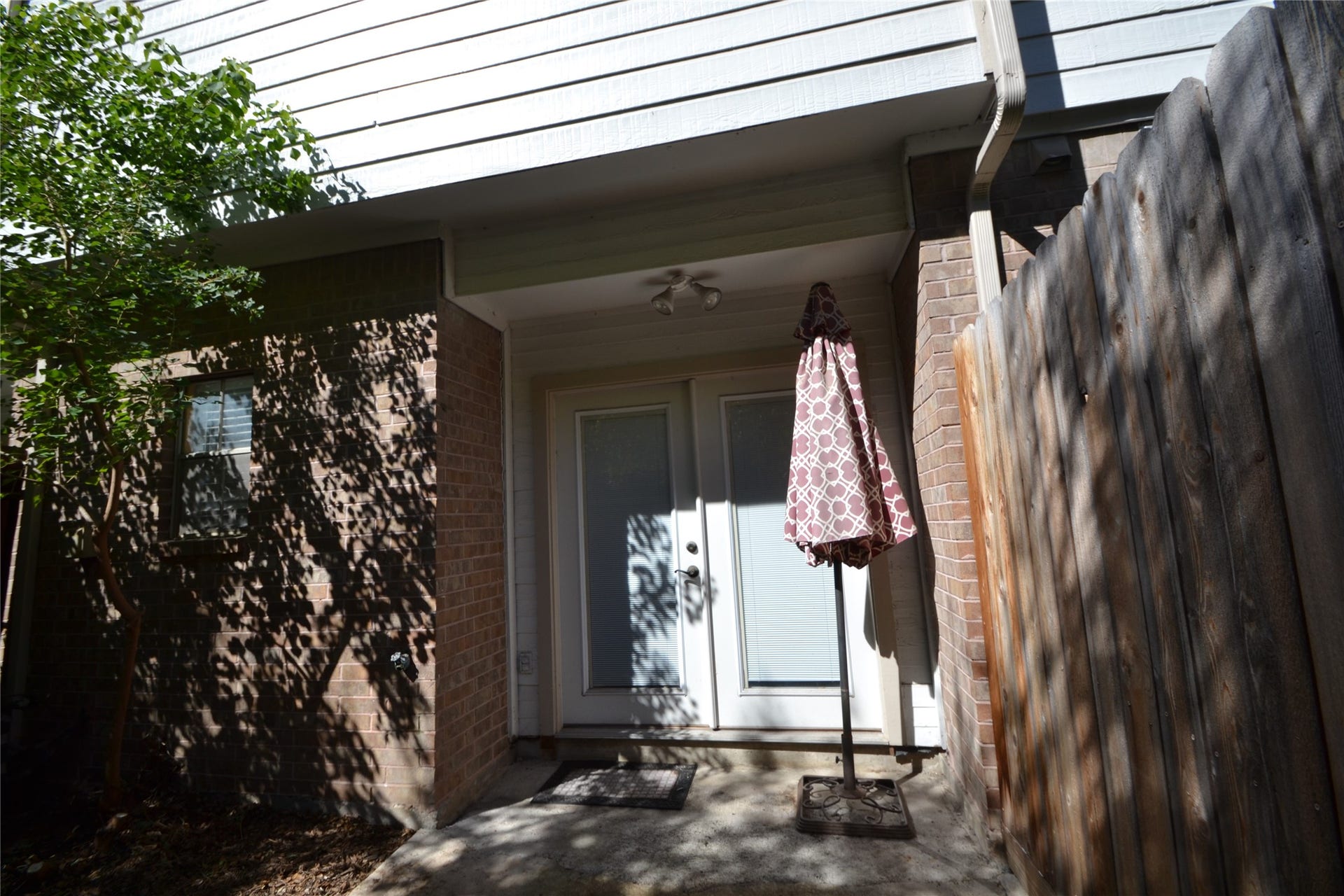 2626 NORTH BOULEVARD, #26, Houston, TX 77098 2626 NORTH BOULEVARD, #26, Houston, TX 77098