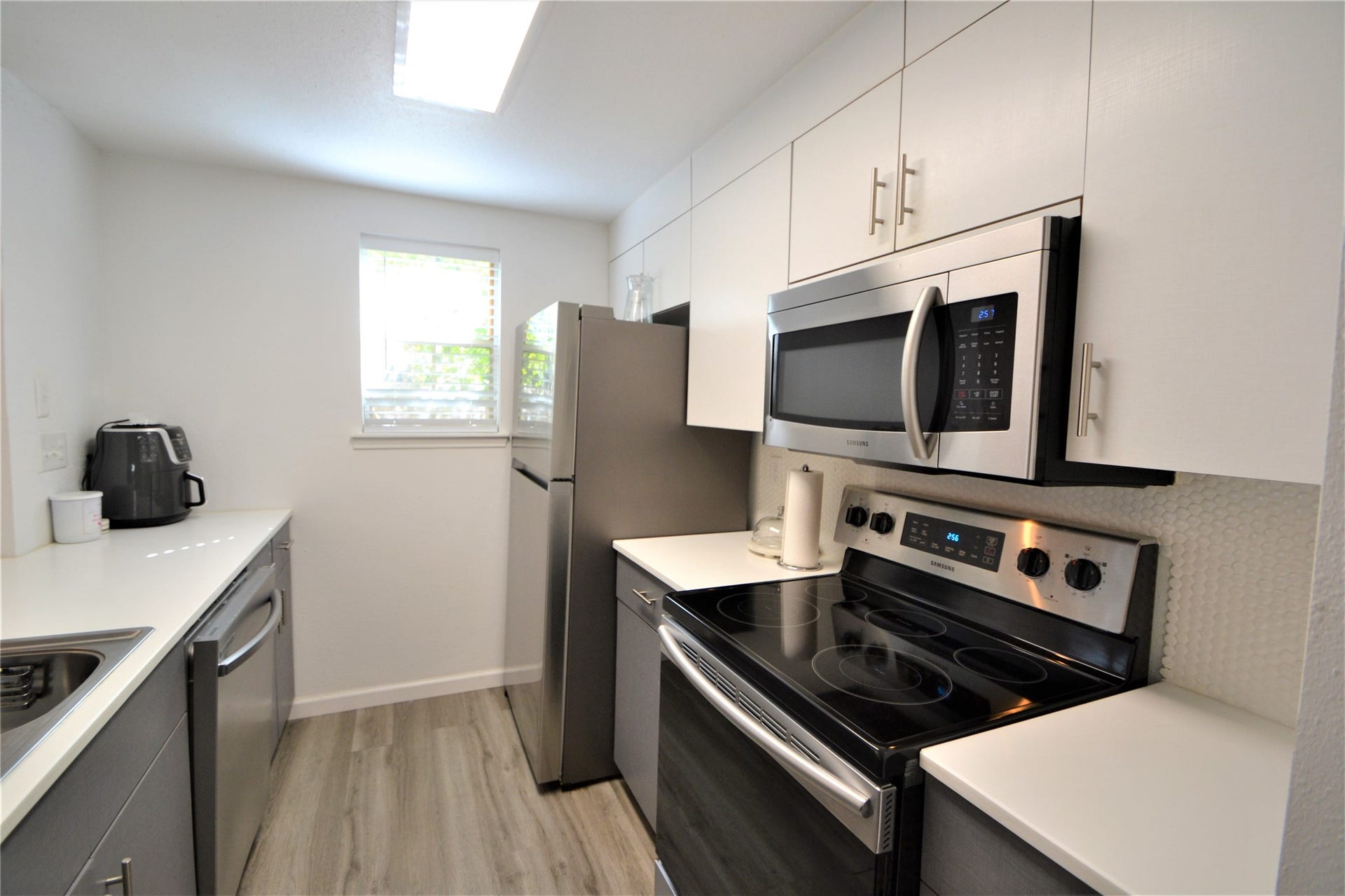 2626 NORTH BOULEVARD, #26, Houston, TX 77098 2626 NORTH BOULEVARD, #26, Houston, TX 77098
