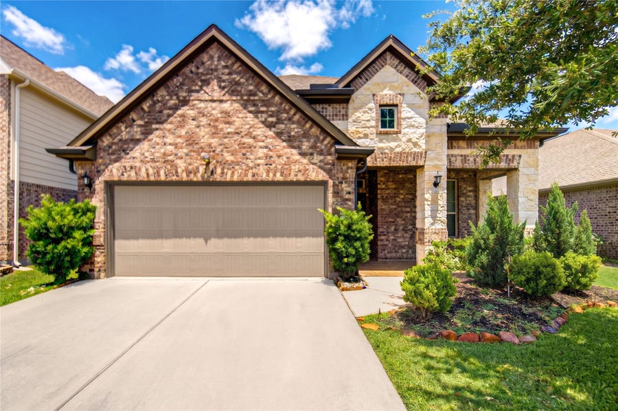 Property photo for 23610 Villa Lisa Drive, Richmond, TX