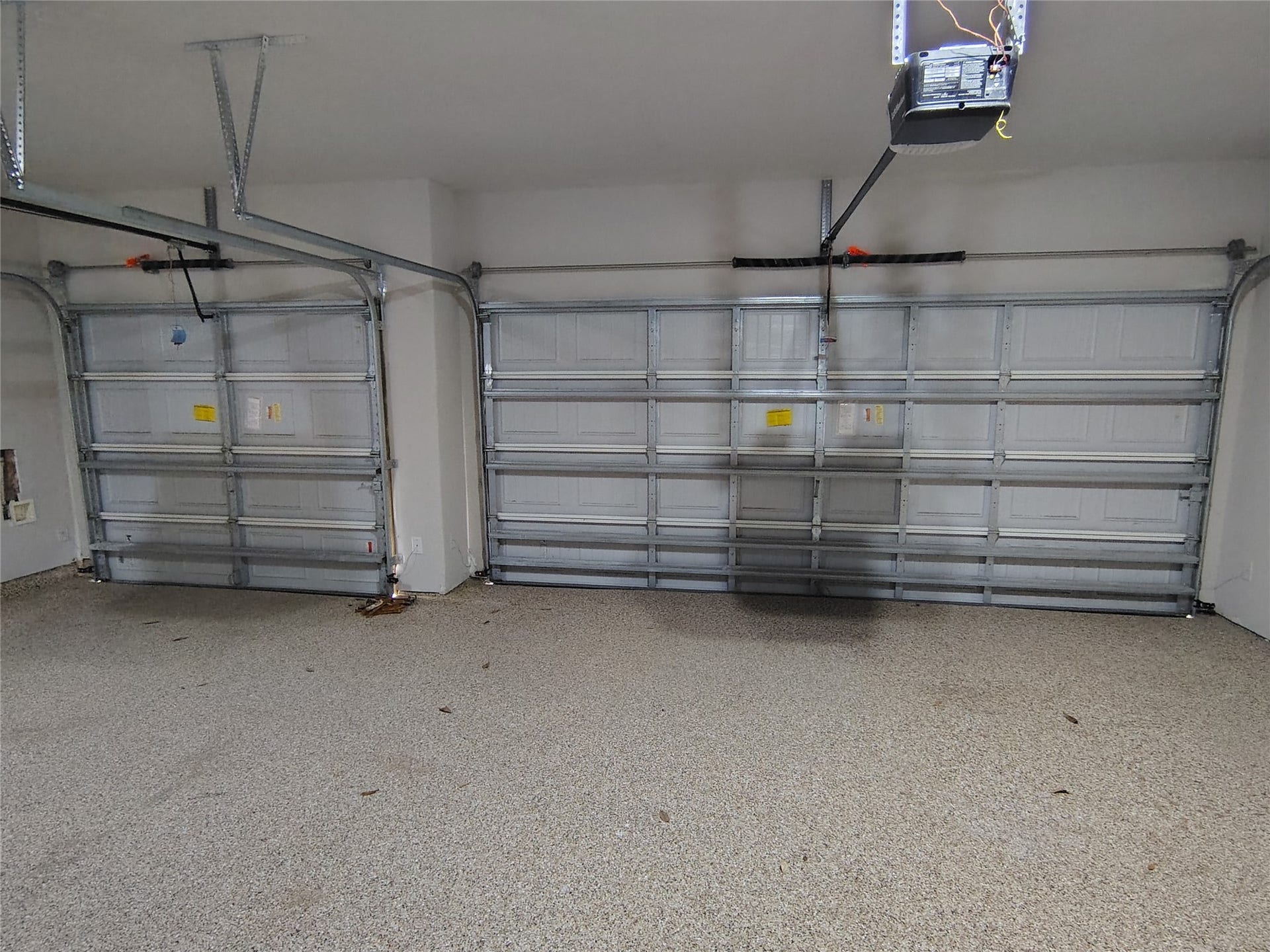 3 Car Garage