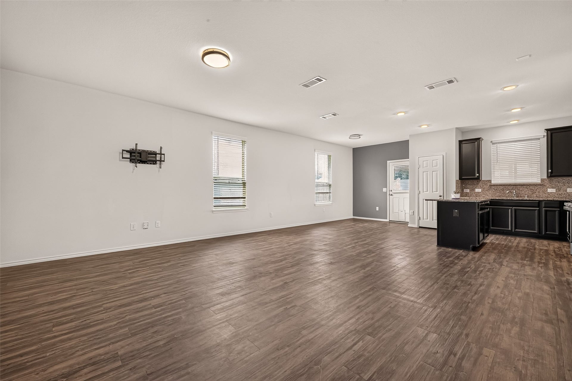 2734 Summer Lane, Missouri City, TX 77489 2734 Summer Lane, Missouri City, TX 77489