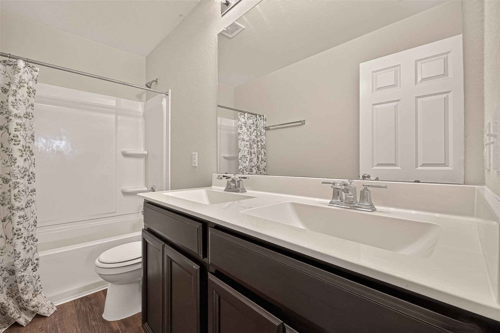 2734 Summer Lane, Missouri City, TX 77489 2734 Summer Lane, Missouri City, TX 77489