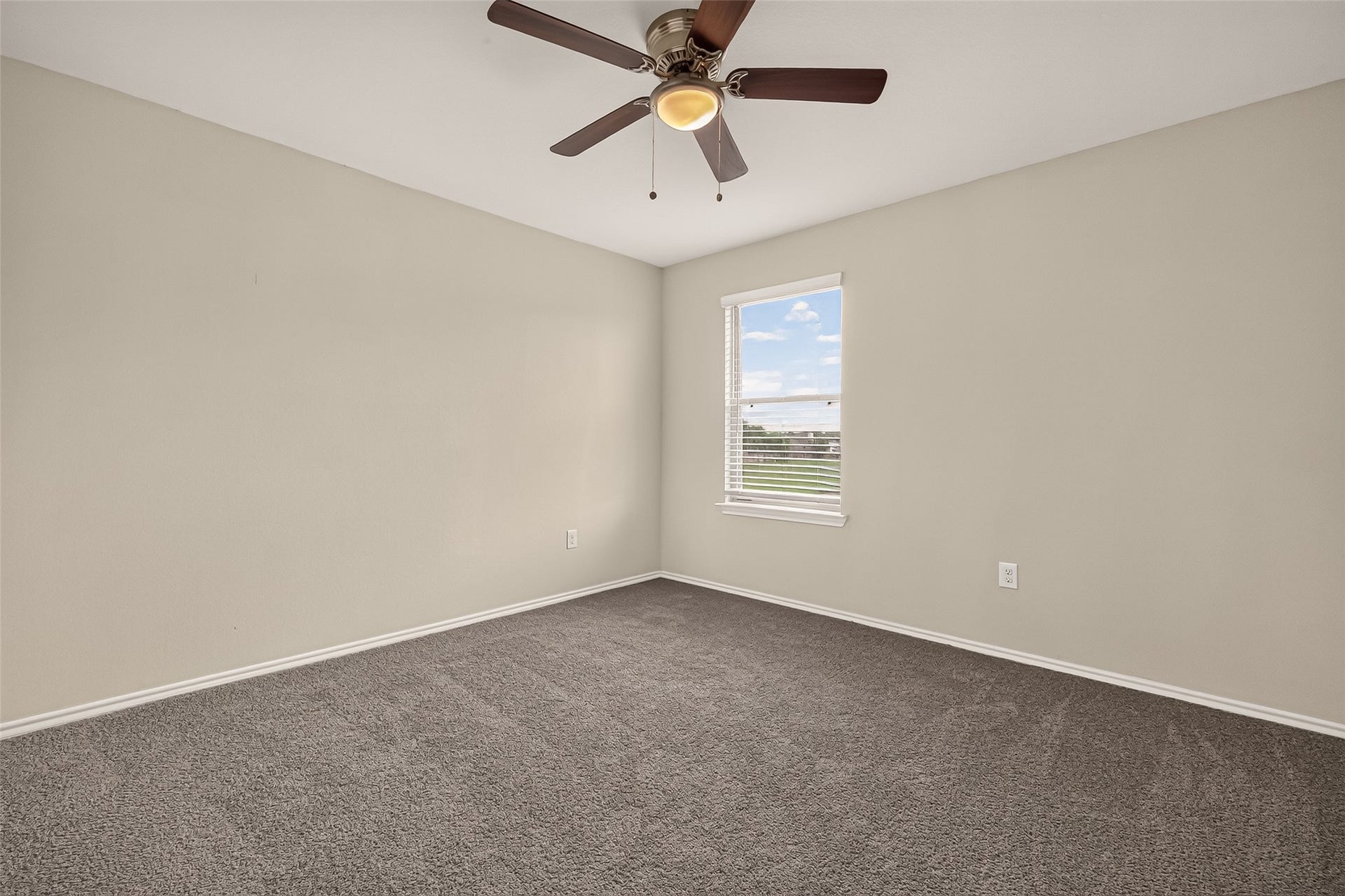 2734 Summer Lane, Missouri City, TX 77489 2734 Summer Lane, Missouri City, TX 77489