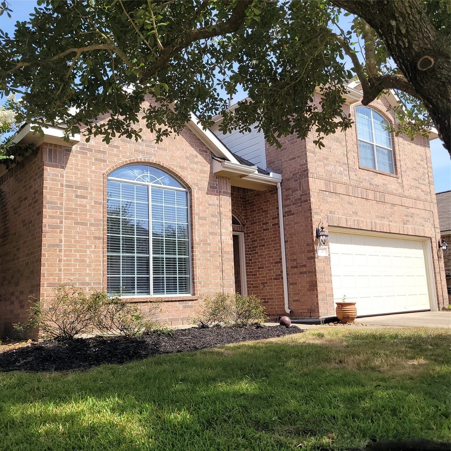 Property photo for 21410 Avalon Queen Drive, Spring, TX