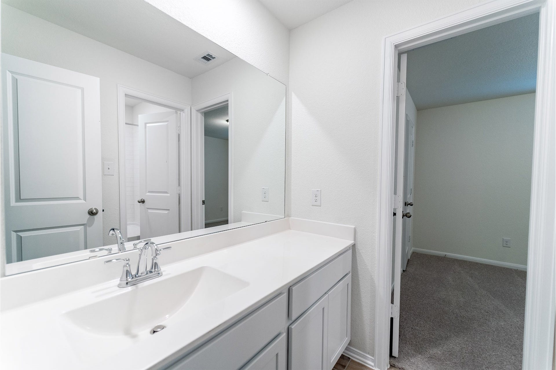 23522 Malbec Drive, Alvin, TX 77511 23522 Malbec Drive, Alvin, TX 77511