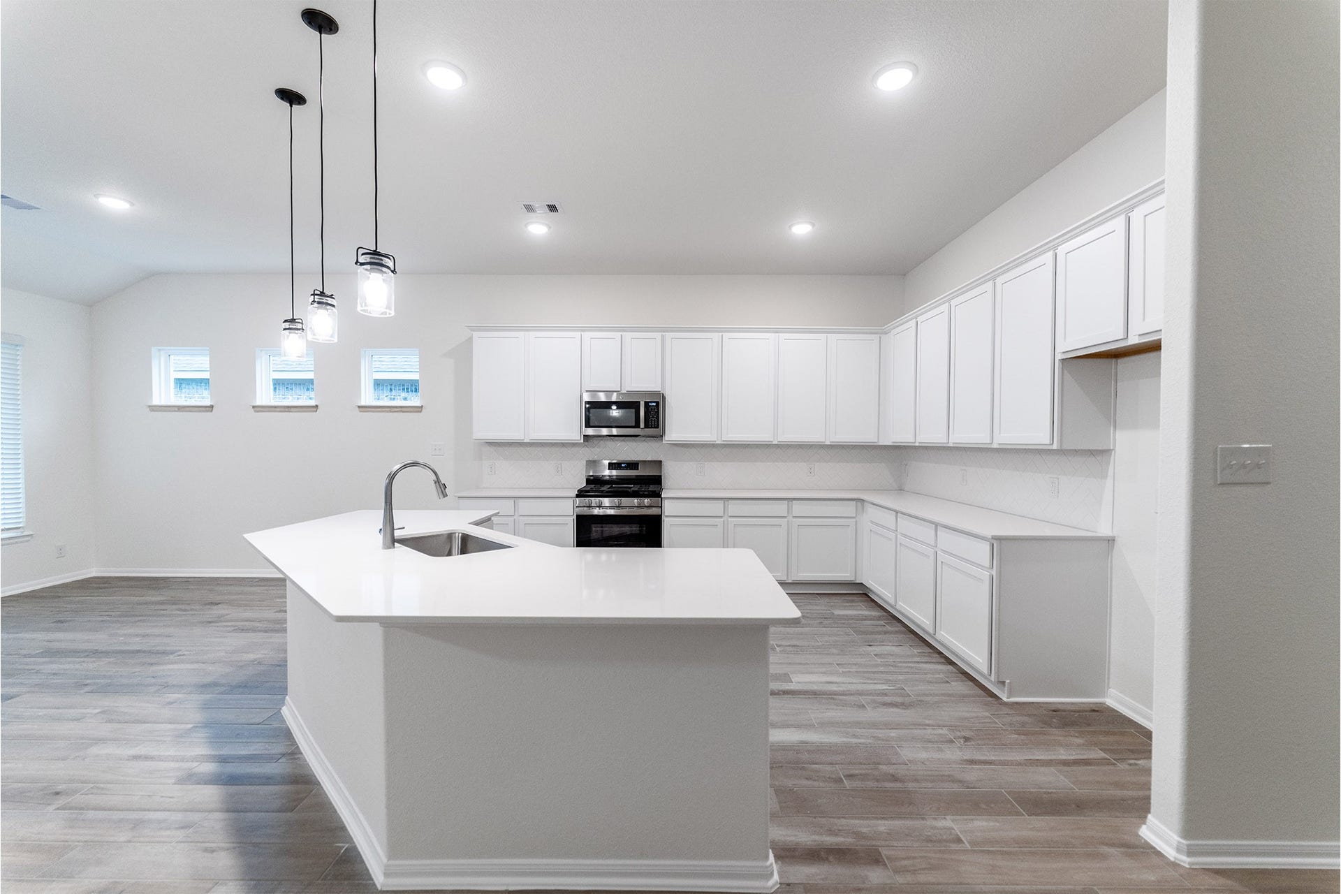 23522 Malbec Drive, Alvin, TX 77511 23522 Malbec Drive, Alvin, TX 77511
