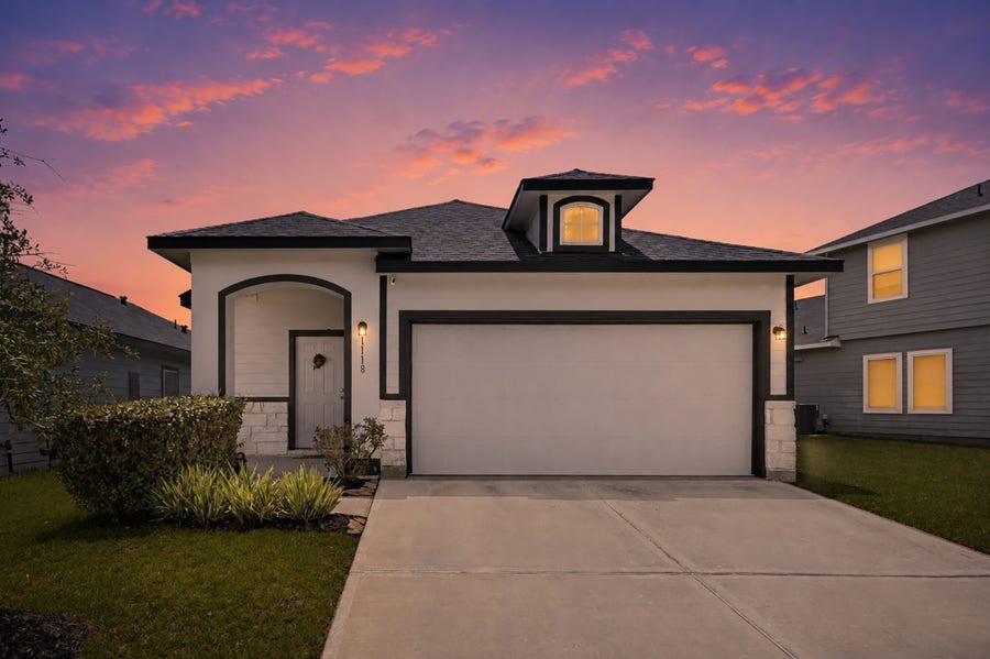 Property photo for 1118 Bending Trail Drive, Tomball, TX