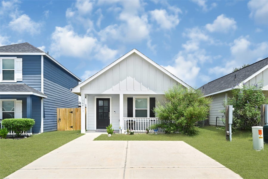 Property photo for 16571 Colleen Place, Conroe, TX