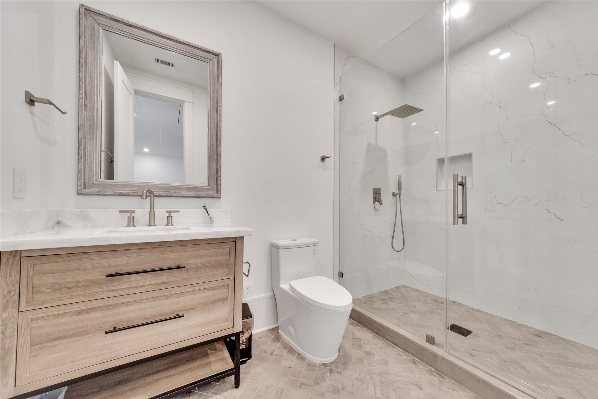 7546 Inwood Drive, Houston, TX 77063
