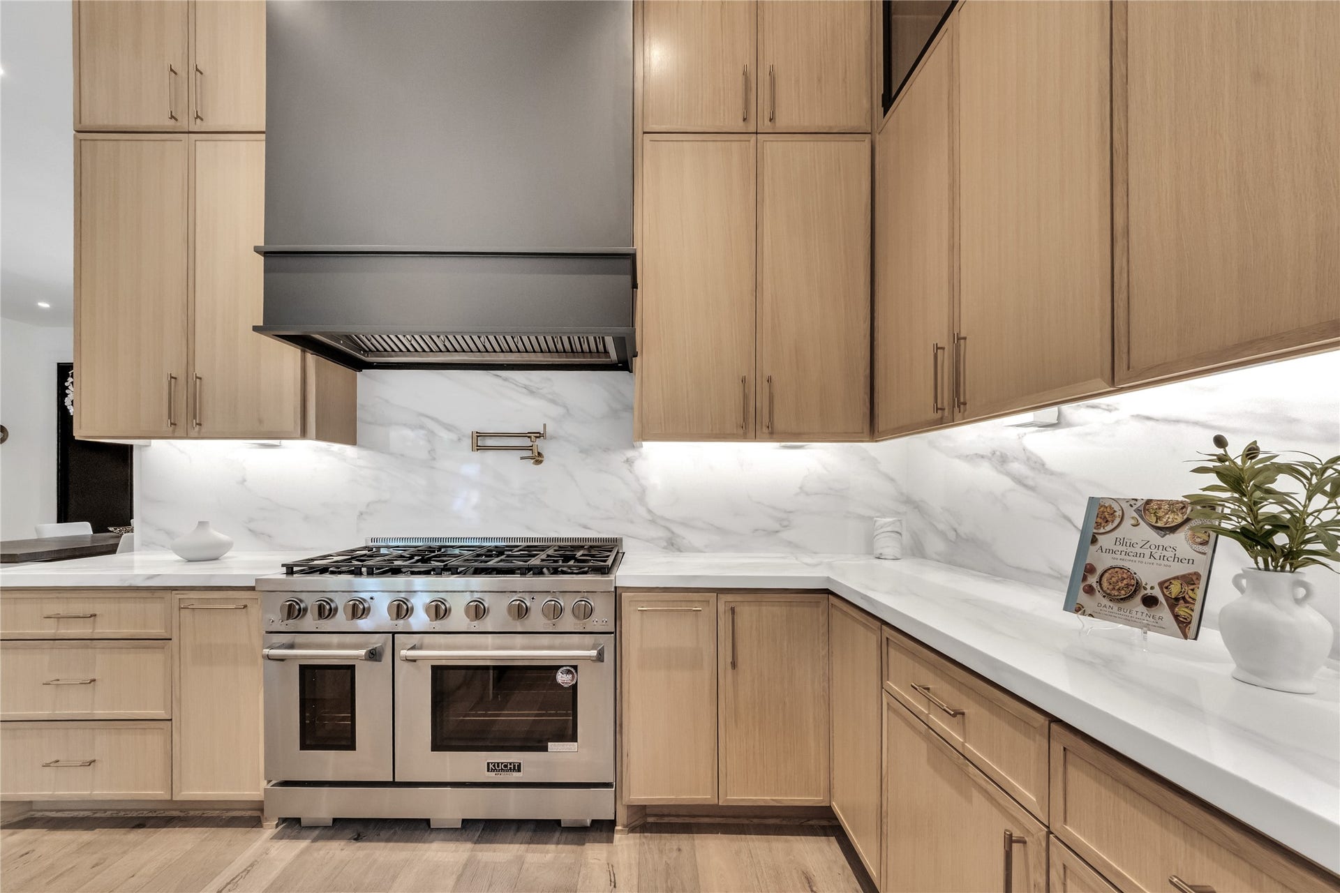 7546 Inwood Drive, Houston, TX 77063