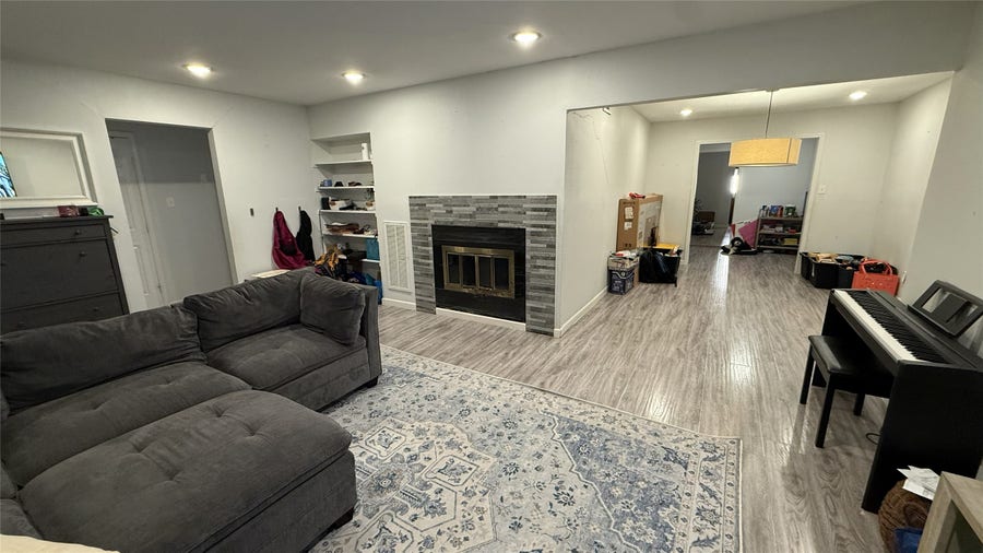 Property photo for 4617 Oleander Street, Bellaire, TX