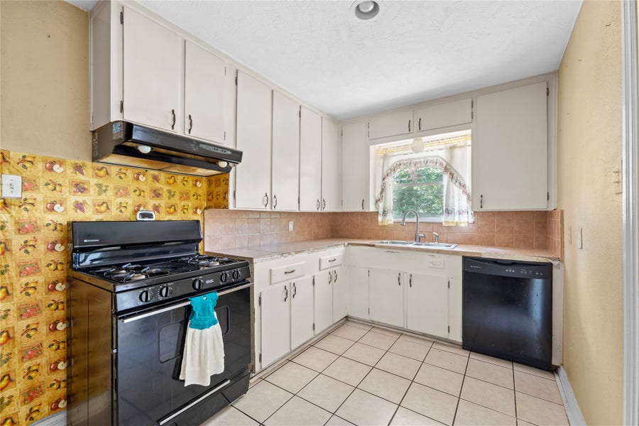 Property photo for 1504 Harris Avenue, Pasadena, TX