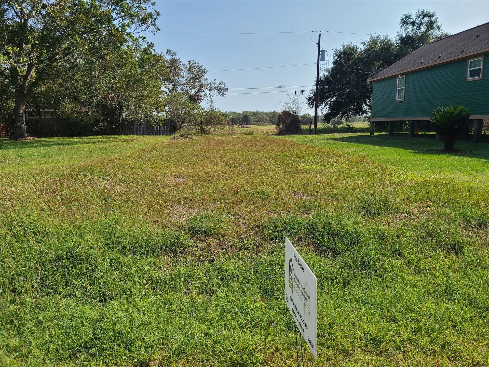 6715 Hawthorne, Hitchcock, TX 77563 6715 Hawthorne, Hitchcock, TX 77563