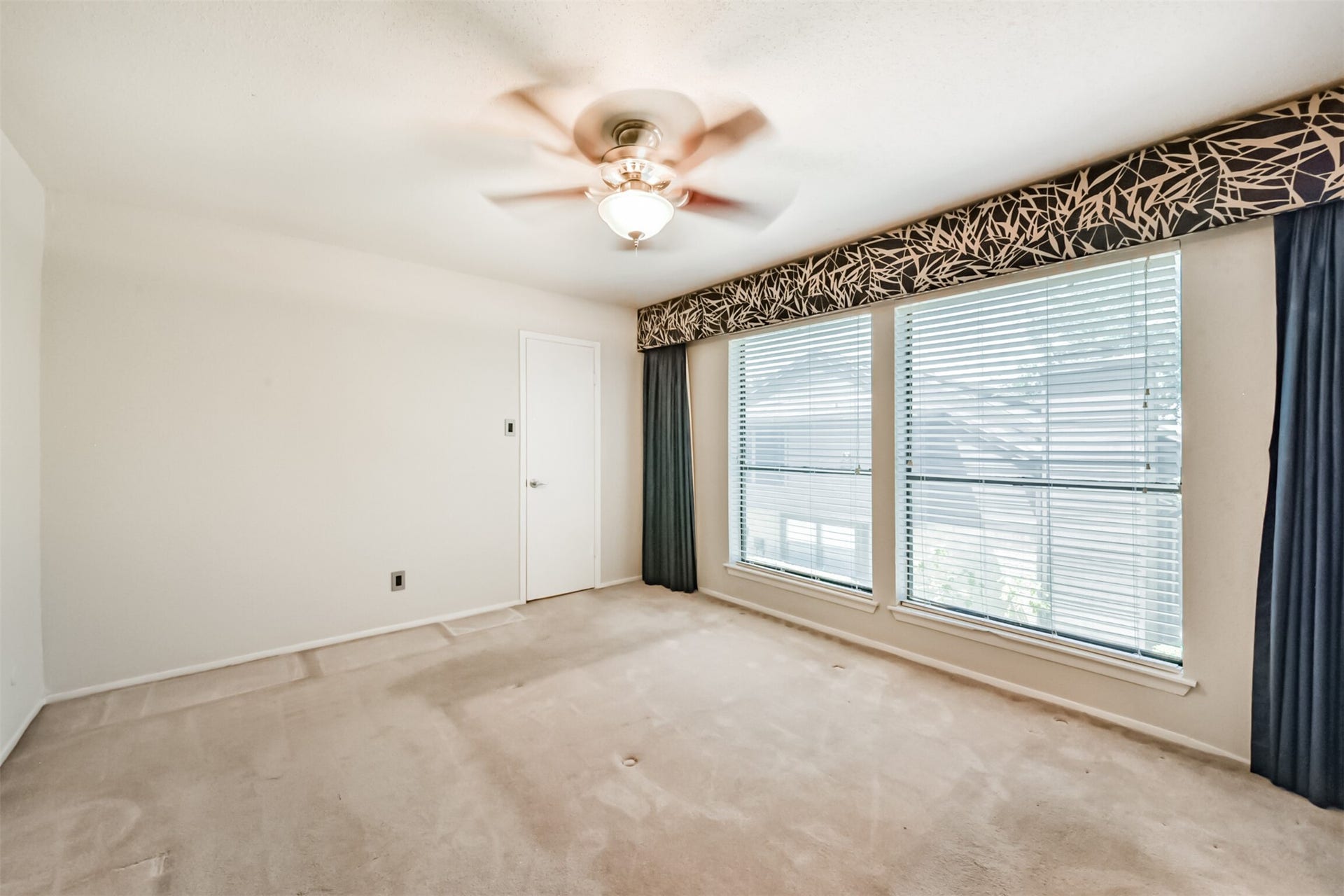 2601 S Braeswood Boulevard, #105, Houston, TX 77025