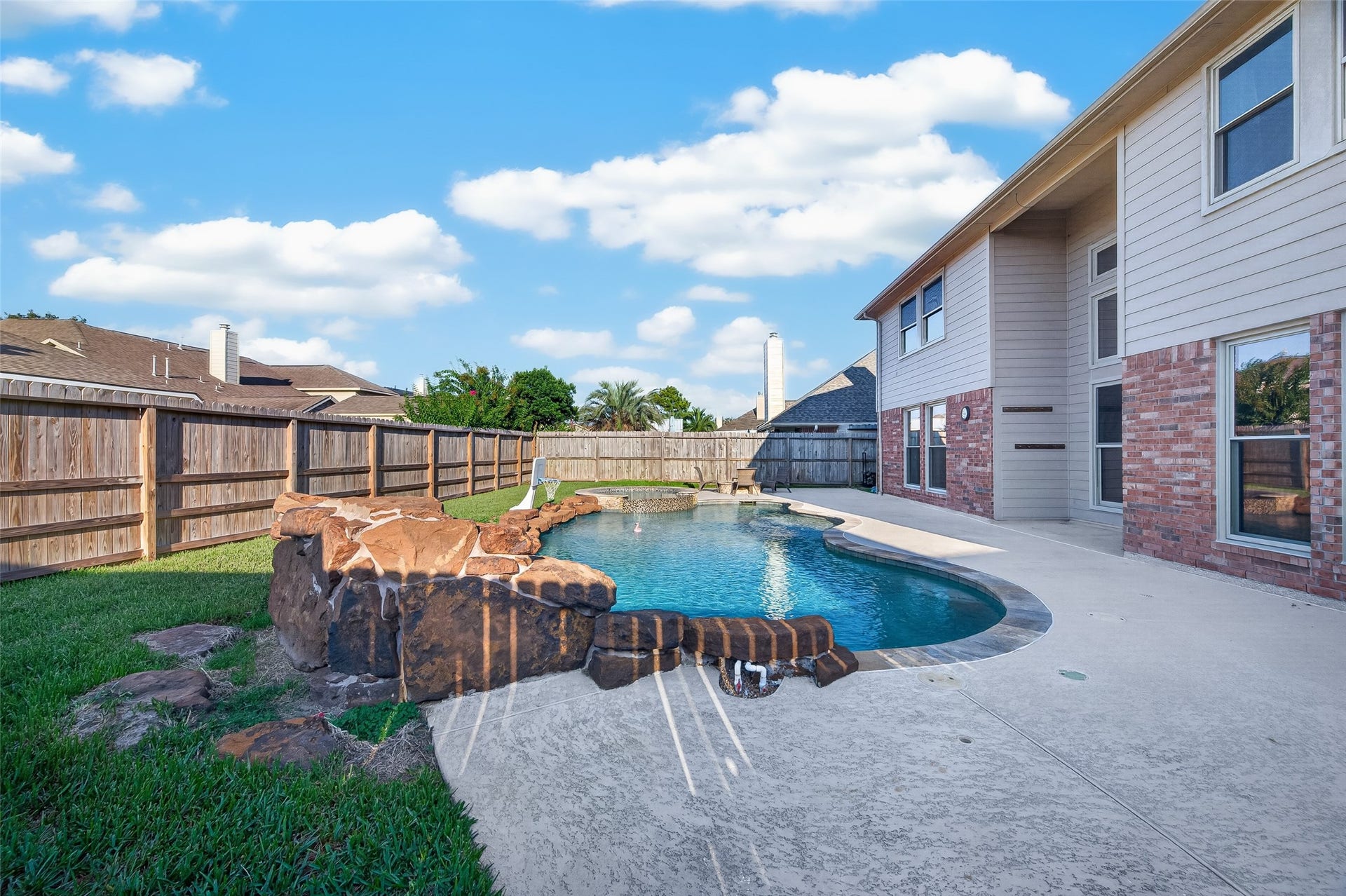 1806 N Everglades, Deer Park, TX 77536 1806 N Everglades, Deer Park, TX 77536