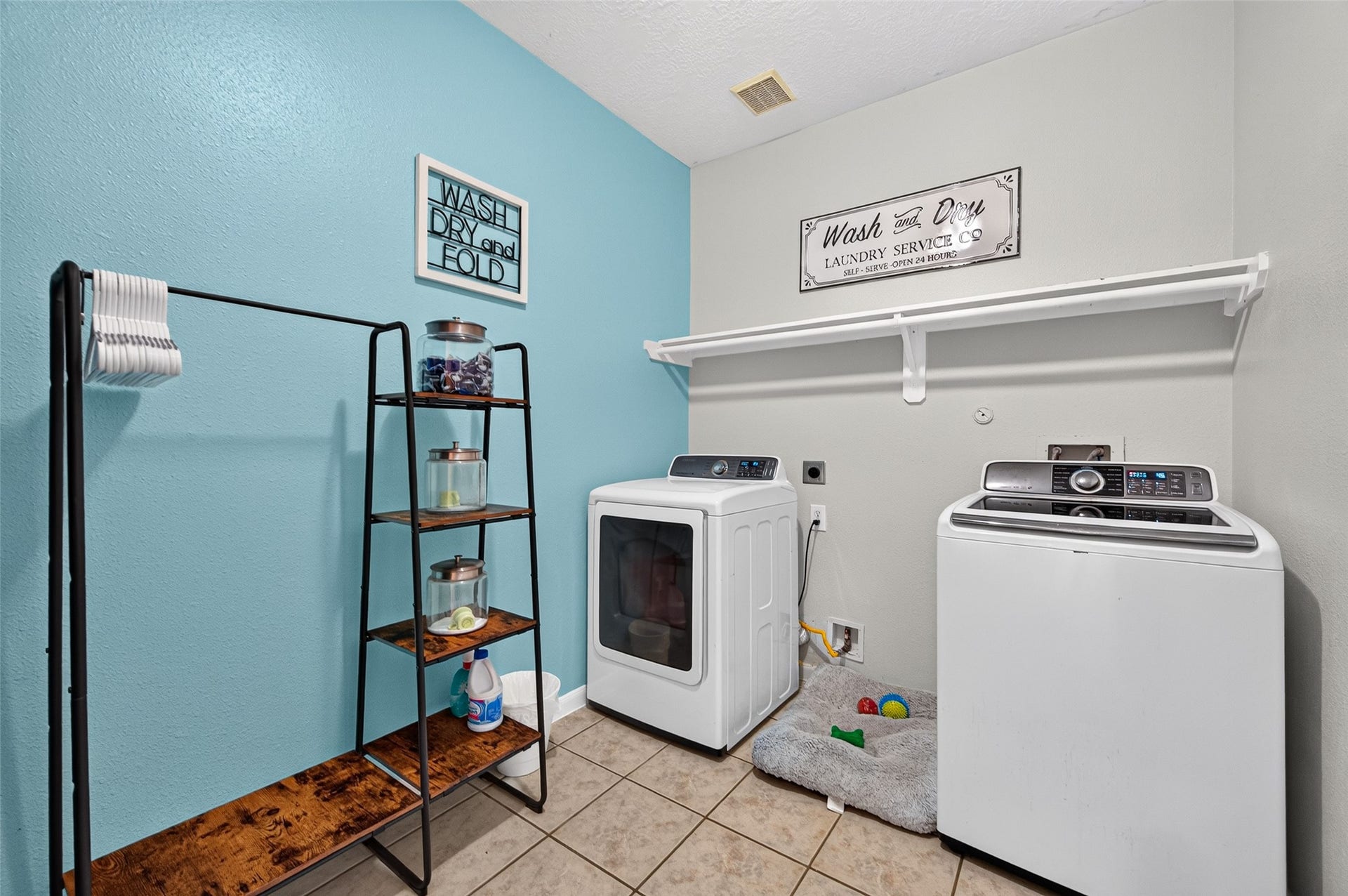 1806 N Everglades, Deer Park, TX 77536 1806 N Everglades, Deer Park, TX 77536
