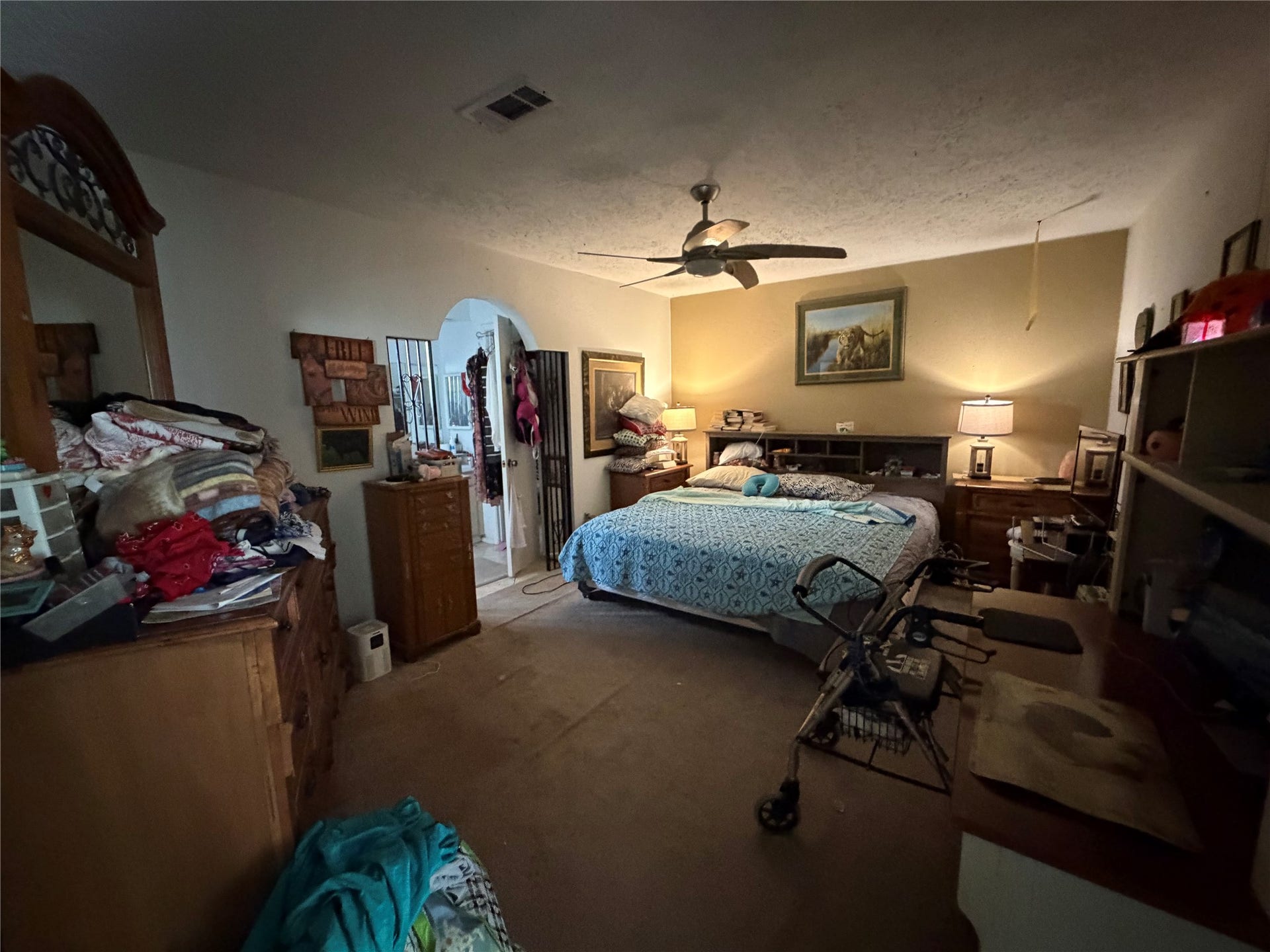 16111 Tibet Road, Friendswood, TX 77546