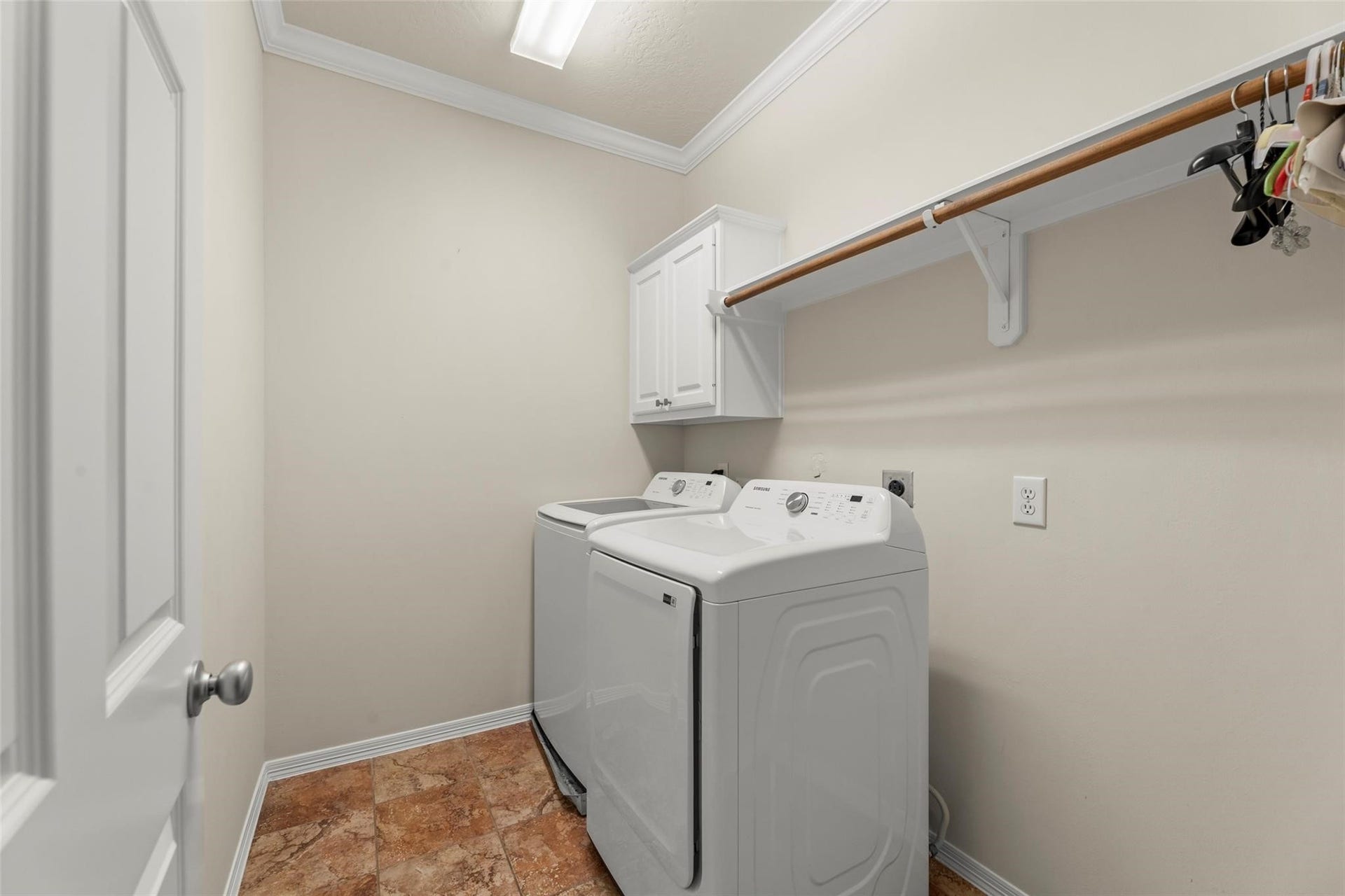 1126 Sopris Drive, Houston, TX 77077 1126 Sopris Drive, Houston, TX 77077
